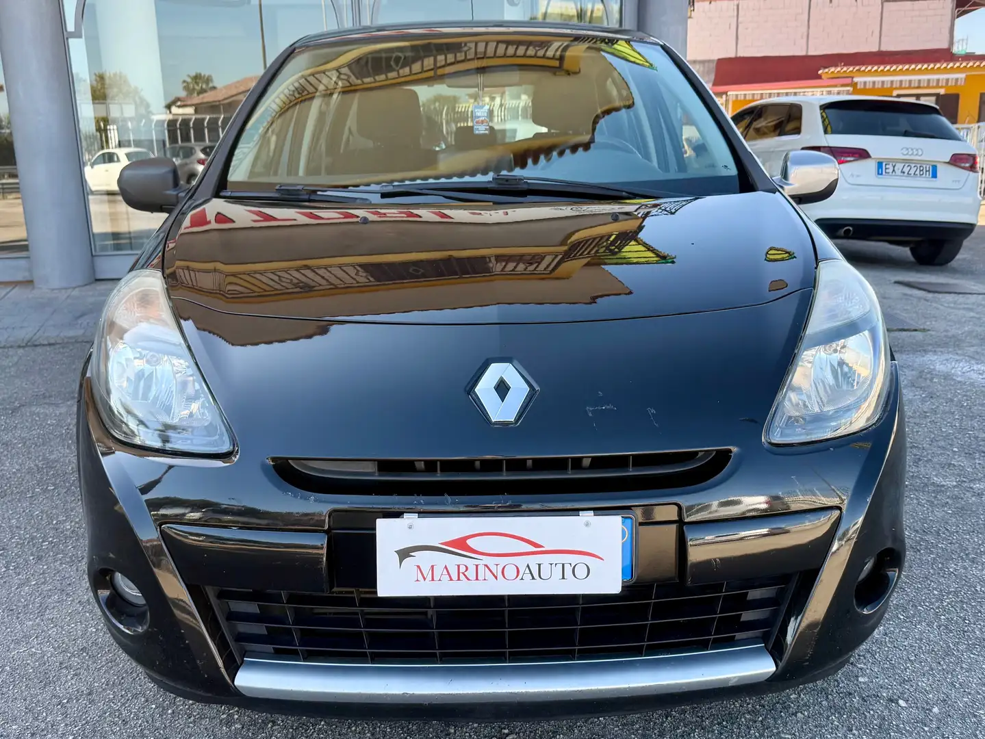 Renault Clio Clio III 2011 5P 1.5 dci Dynamique 75cv Noir - 1