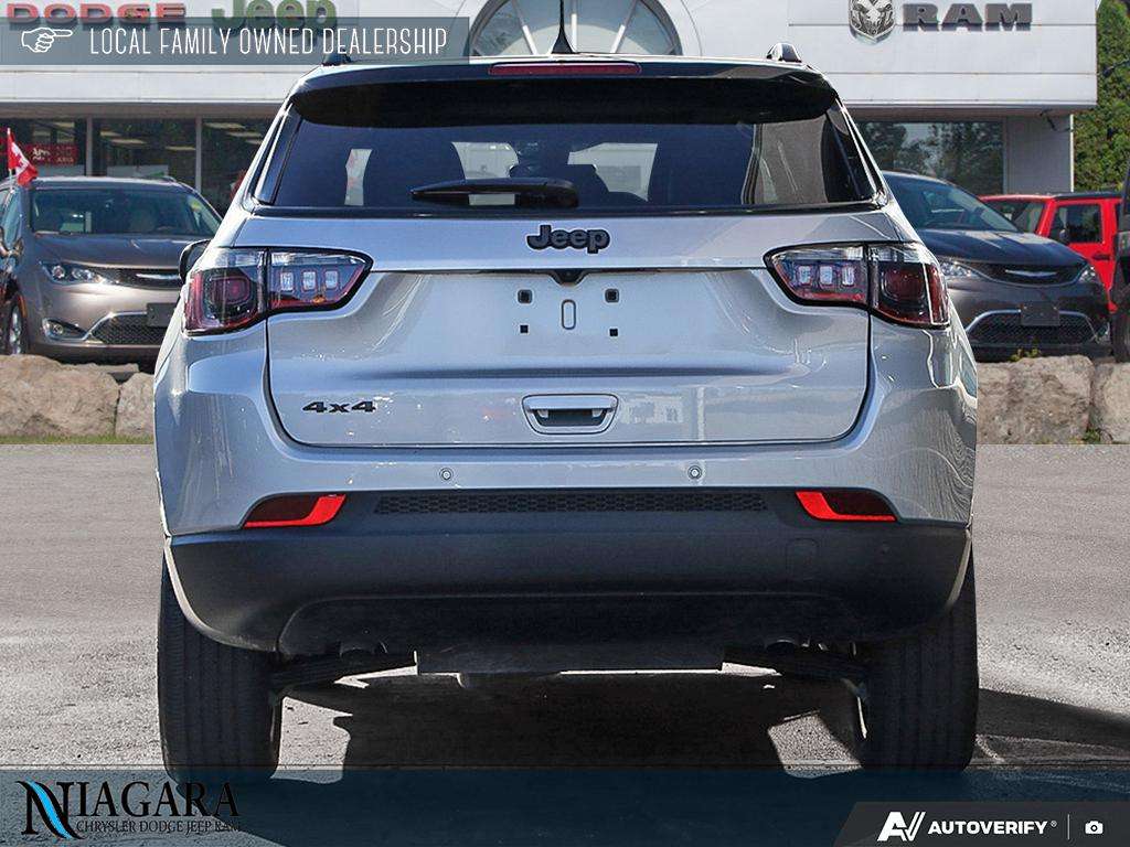 2026 Jeep Compass LIMITED | PANO ROOF | NAVI | BLIND SPOT | ALPINE AUDIO | ADAPTIVE CRUISE | CARPLAY | — снимка 5