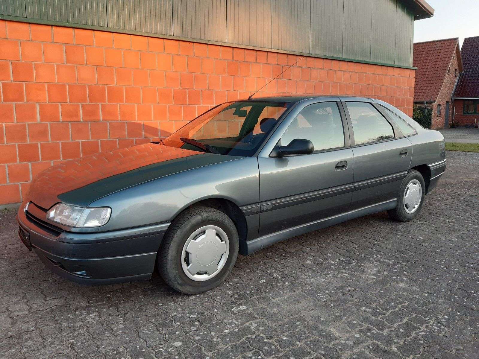 Second hand Renault Safrane 2.1