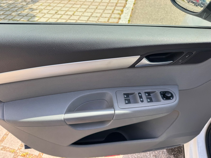 SEAT Alhambra Style*2.0*Voll.*7-Sitzer*Display*Pano.* — photo 10