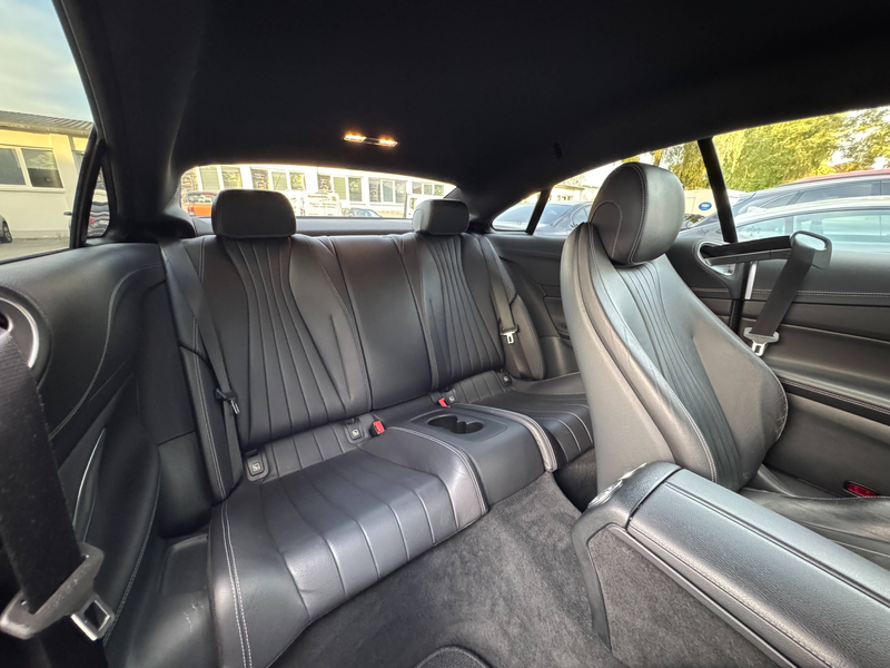 Mercedes-Benz E 200 E 200 AMG-Line Burmester — photo 11