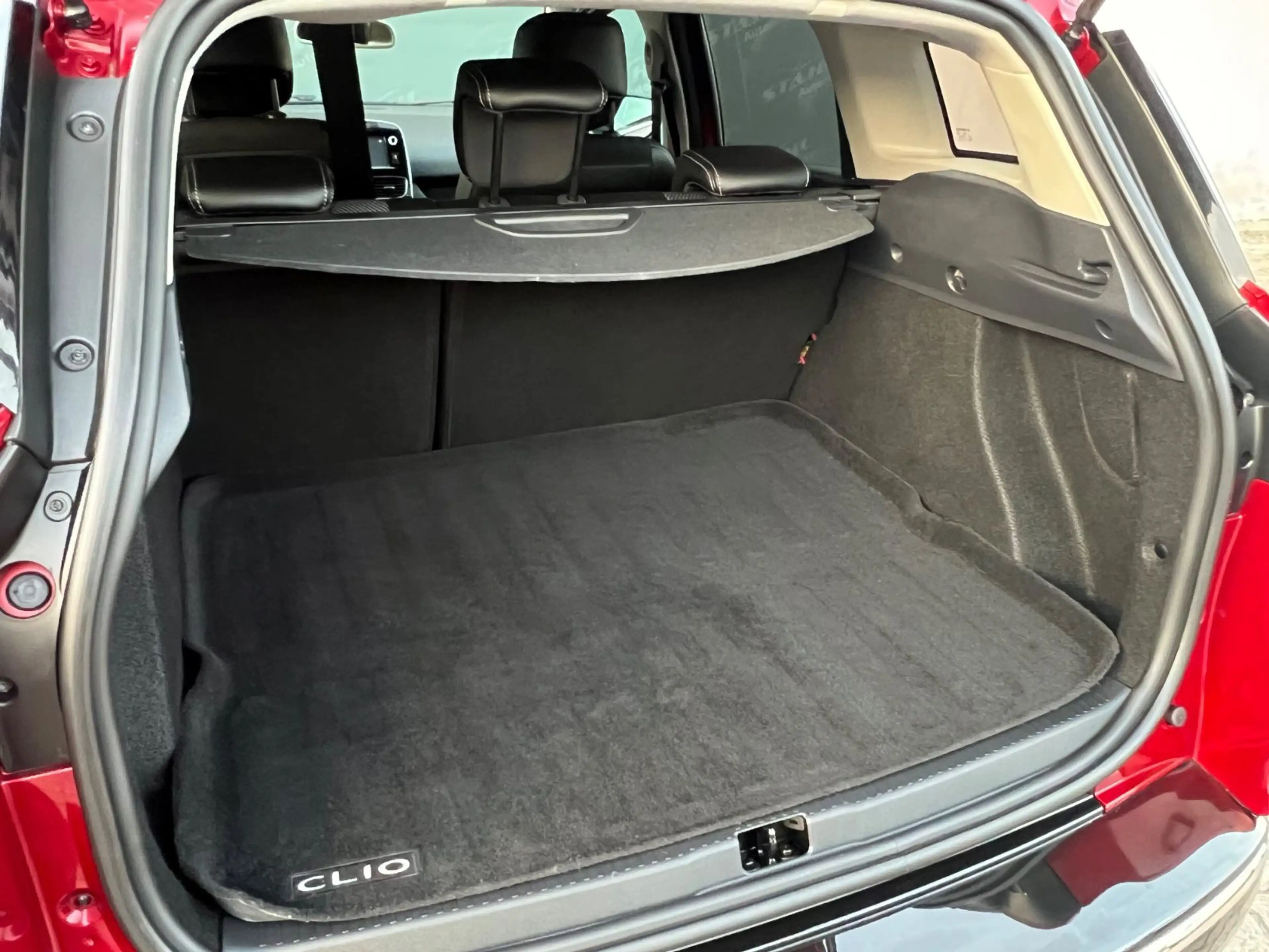 Renault Clio IV Intens*LED*Autom.**Kamera*Leder*Shz*Top! — photo 11