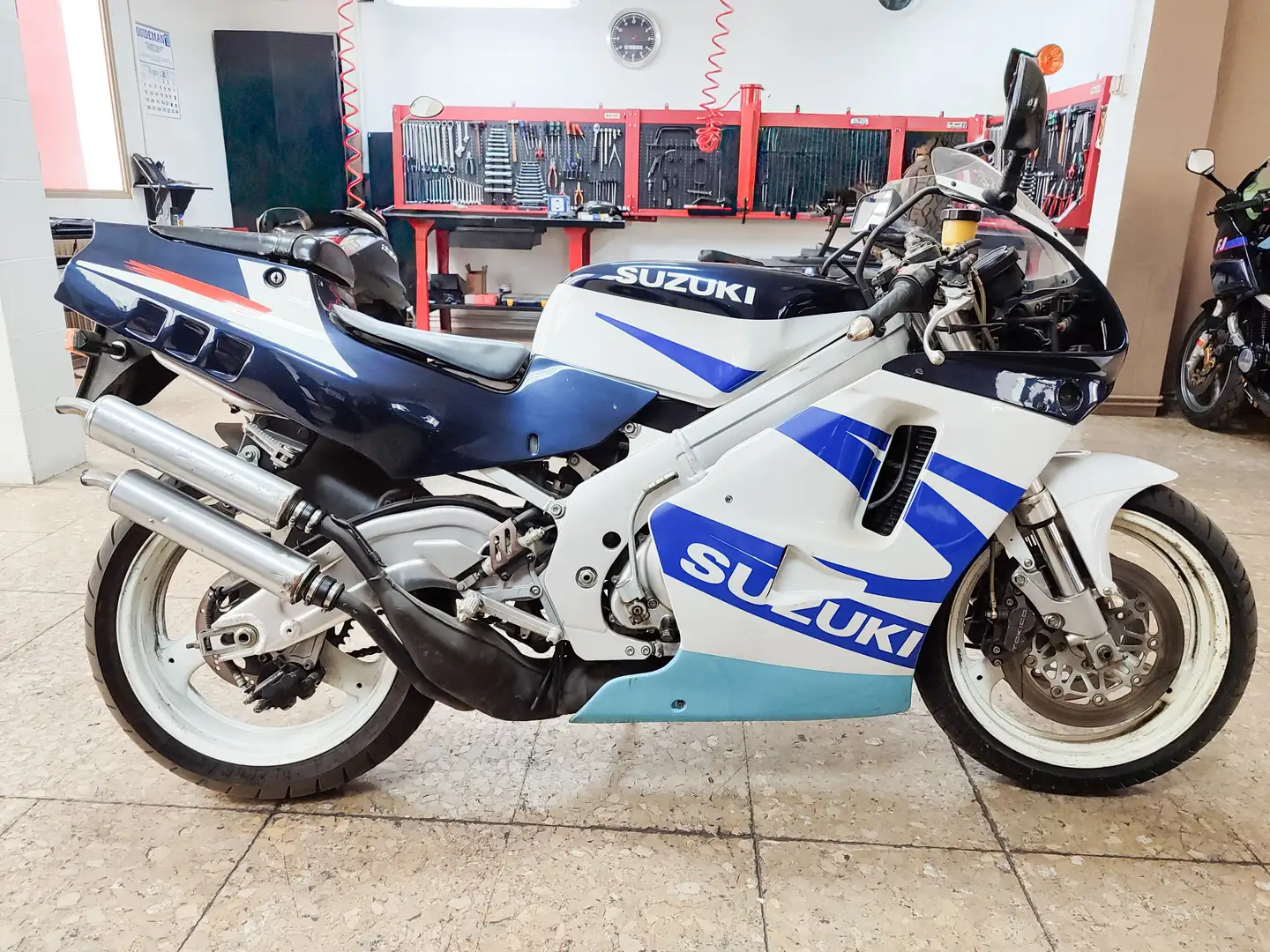 Suzuki RGV 250 VJ22A Azul - 1