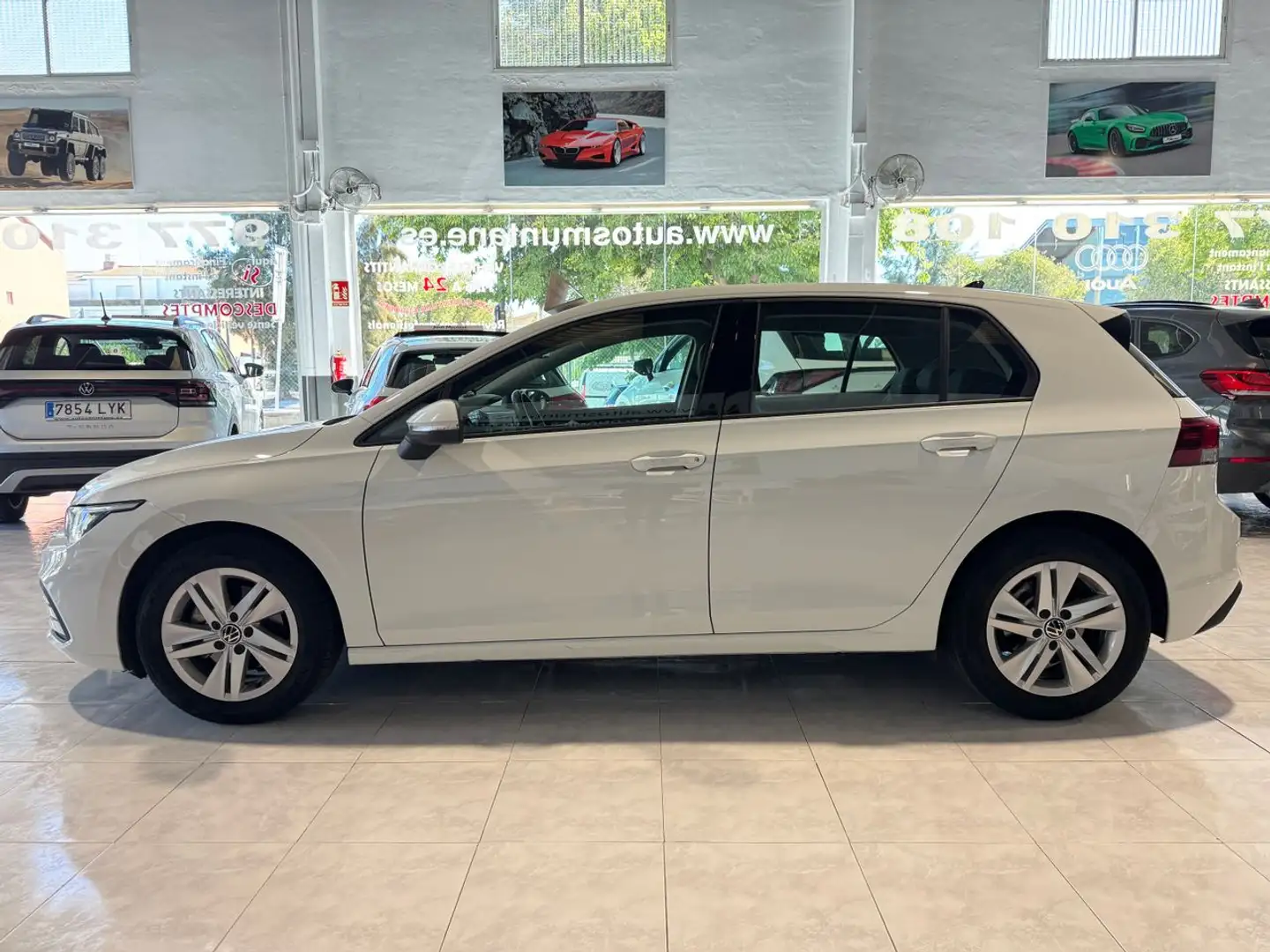 Volkswagen Golf VIII 2.0TDI 115CV LIFE.- " NACIONAL ".- " BAJO CON Wit - 2