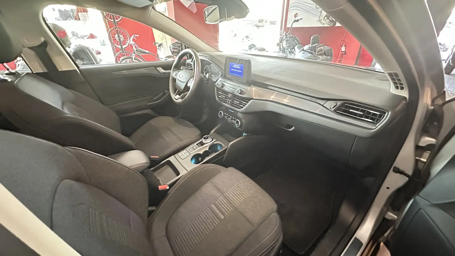 Ford Focus Focus Active 1.0 ecoboost co-pilot s Argent - 1