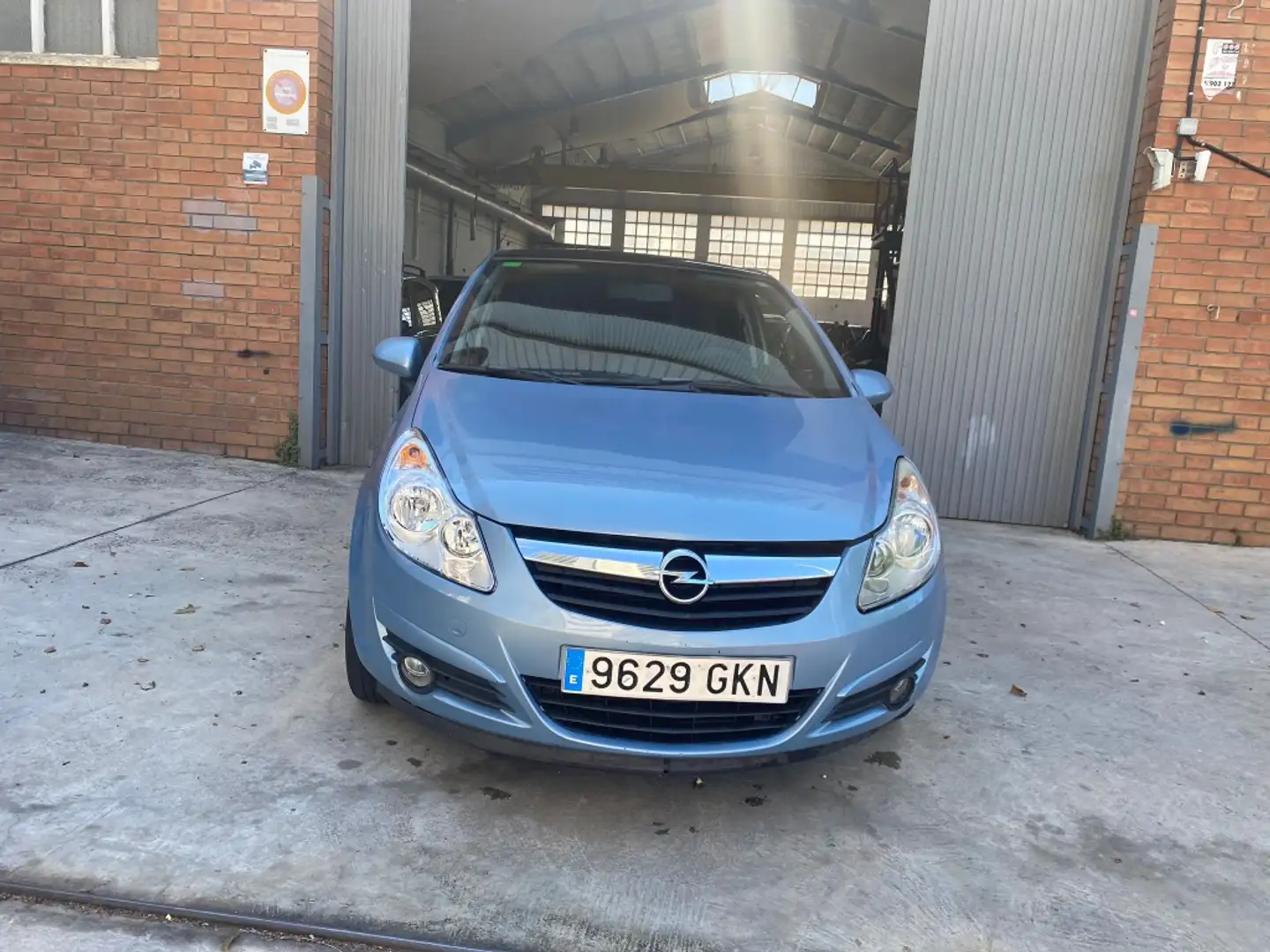 Opel Corsa 1.4 C Mon (139CO2) Azul - 2
