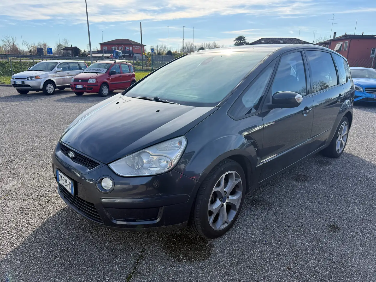 Ford S-Max S-Max 2.0 tdci 130cv auto dpf Gris - 1