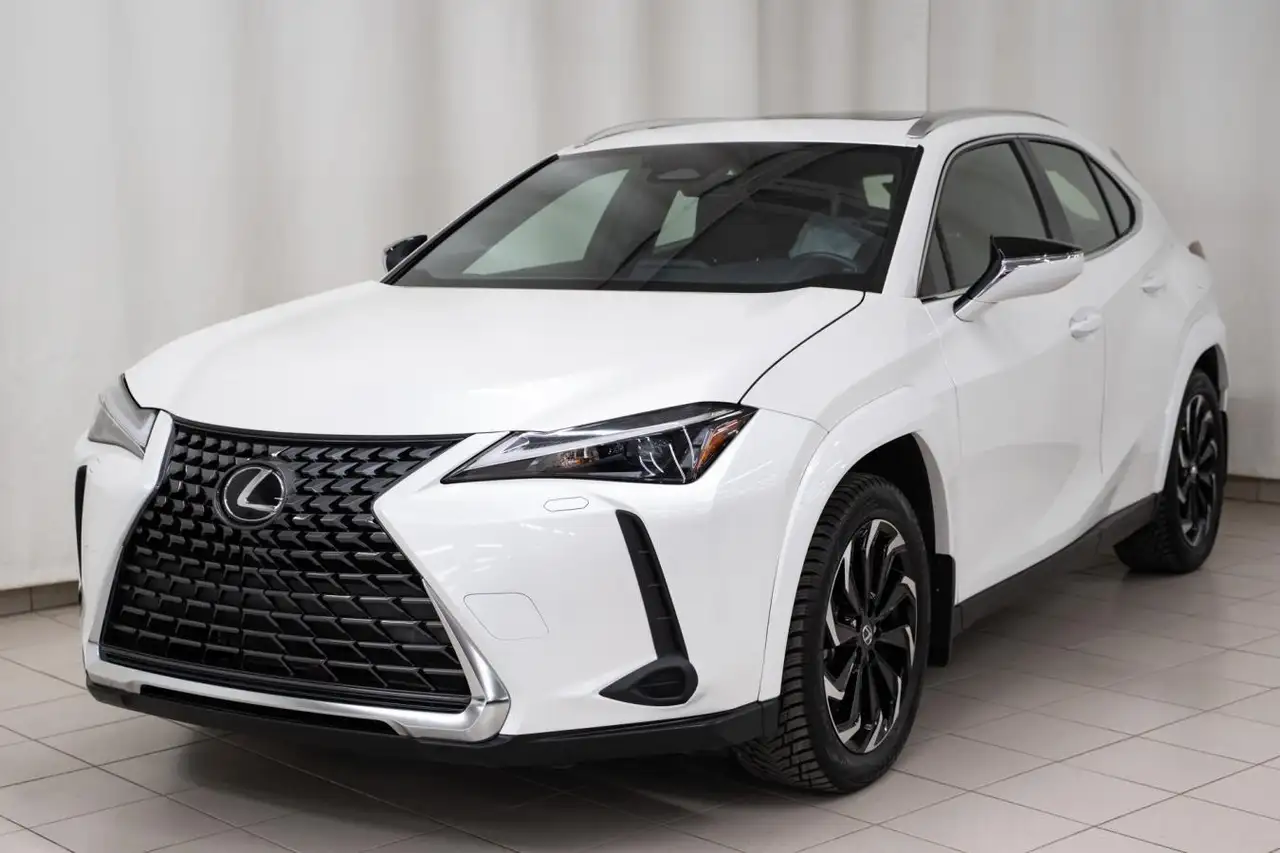 2025 Lexus UX