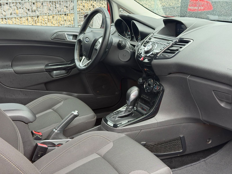 Ford Fiesta ST LINE*AUTOMATIK*ZAHNRIEMEN NEU* — photo 9