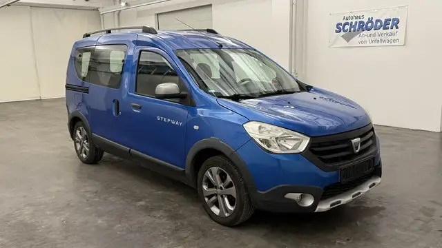 Dacia Dokker Stepway 1.5 *1.Hand*Navi*AHK*A/C*