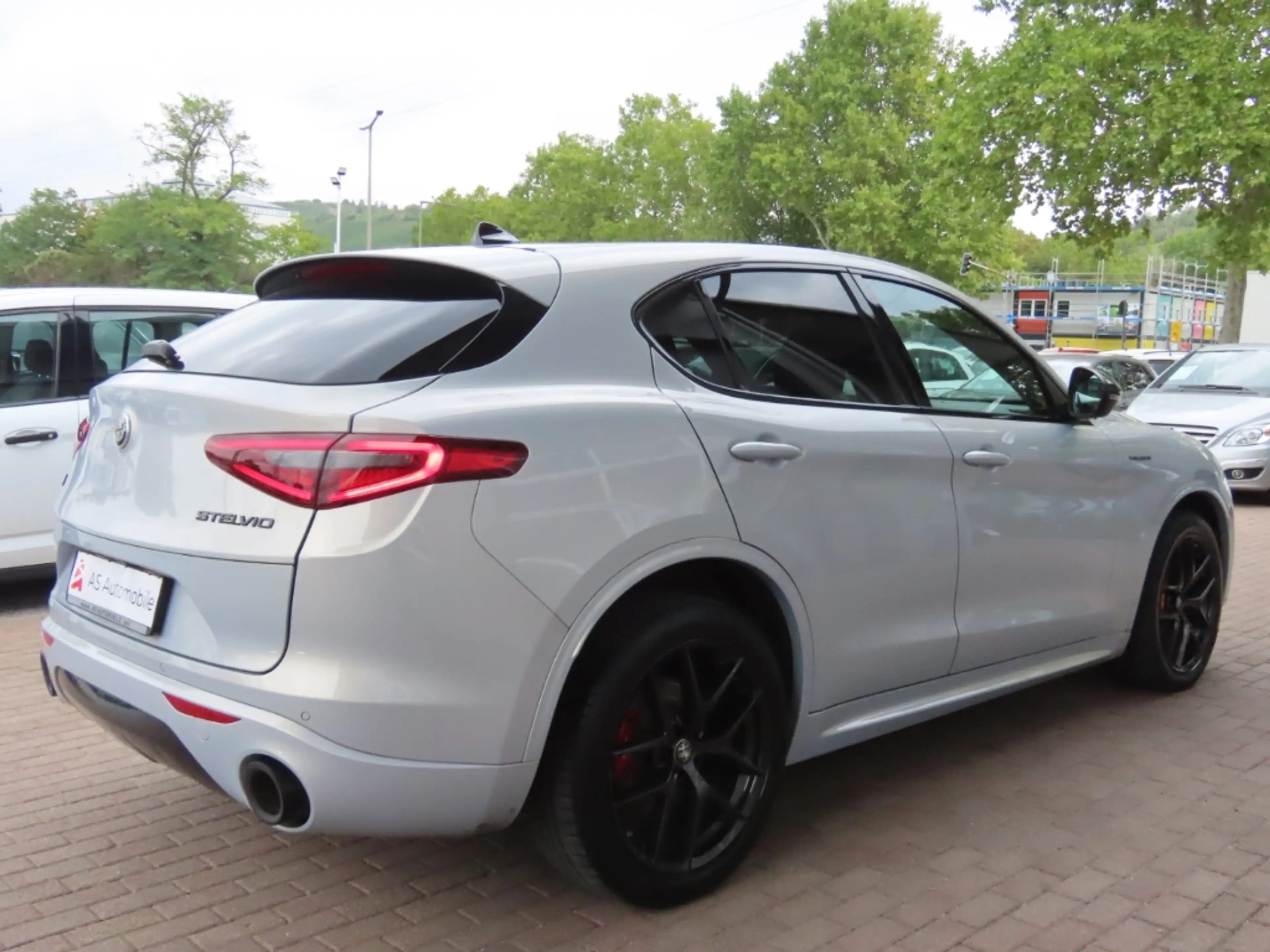 Alfa Romeo Stelvio Veloce Q4 — photo 4