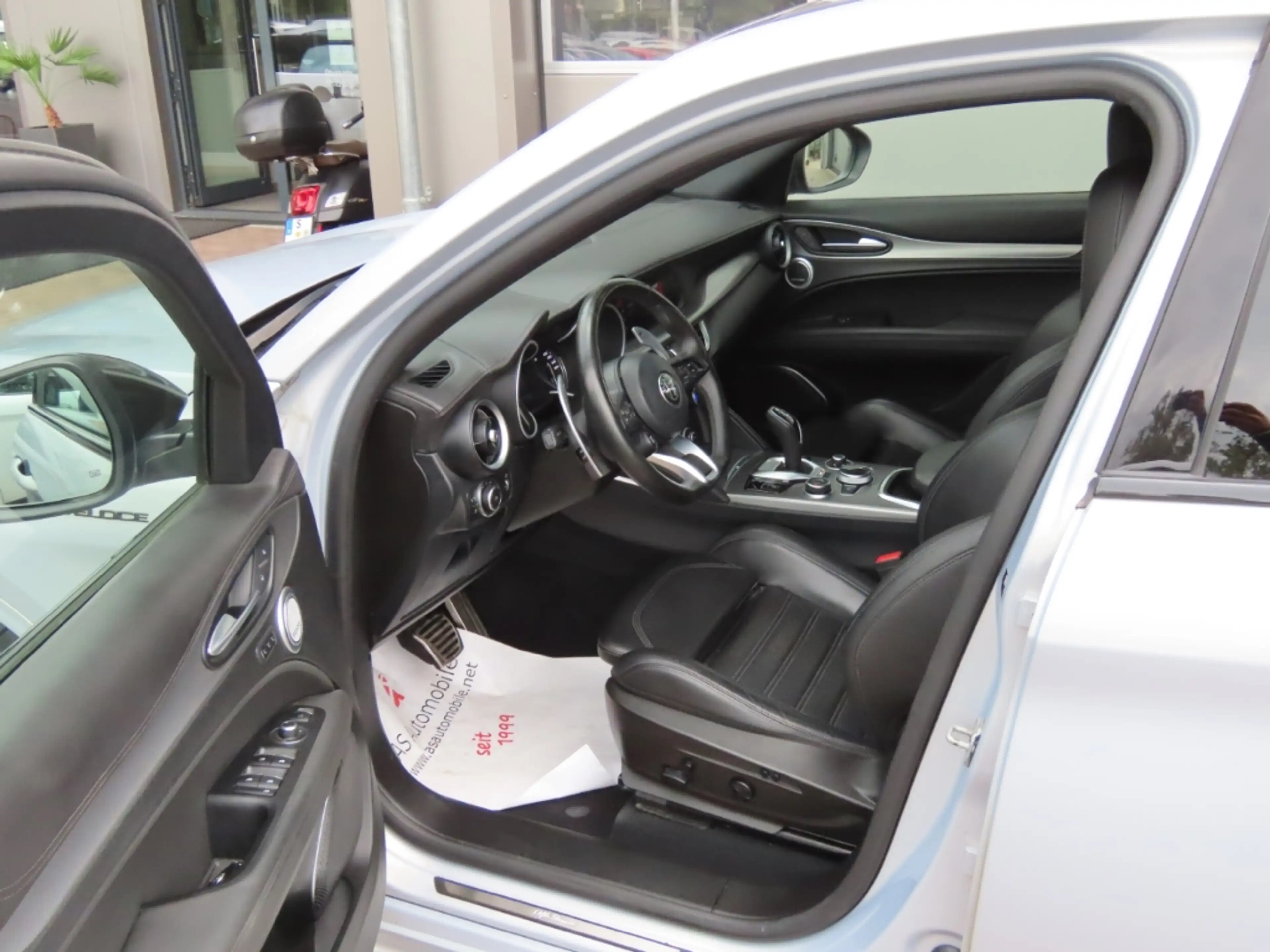 Alfa Romeo Stelvio Veloce Q4 — photo 7