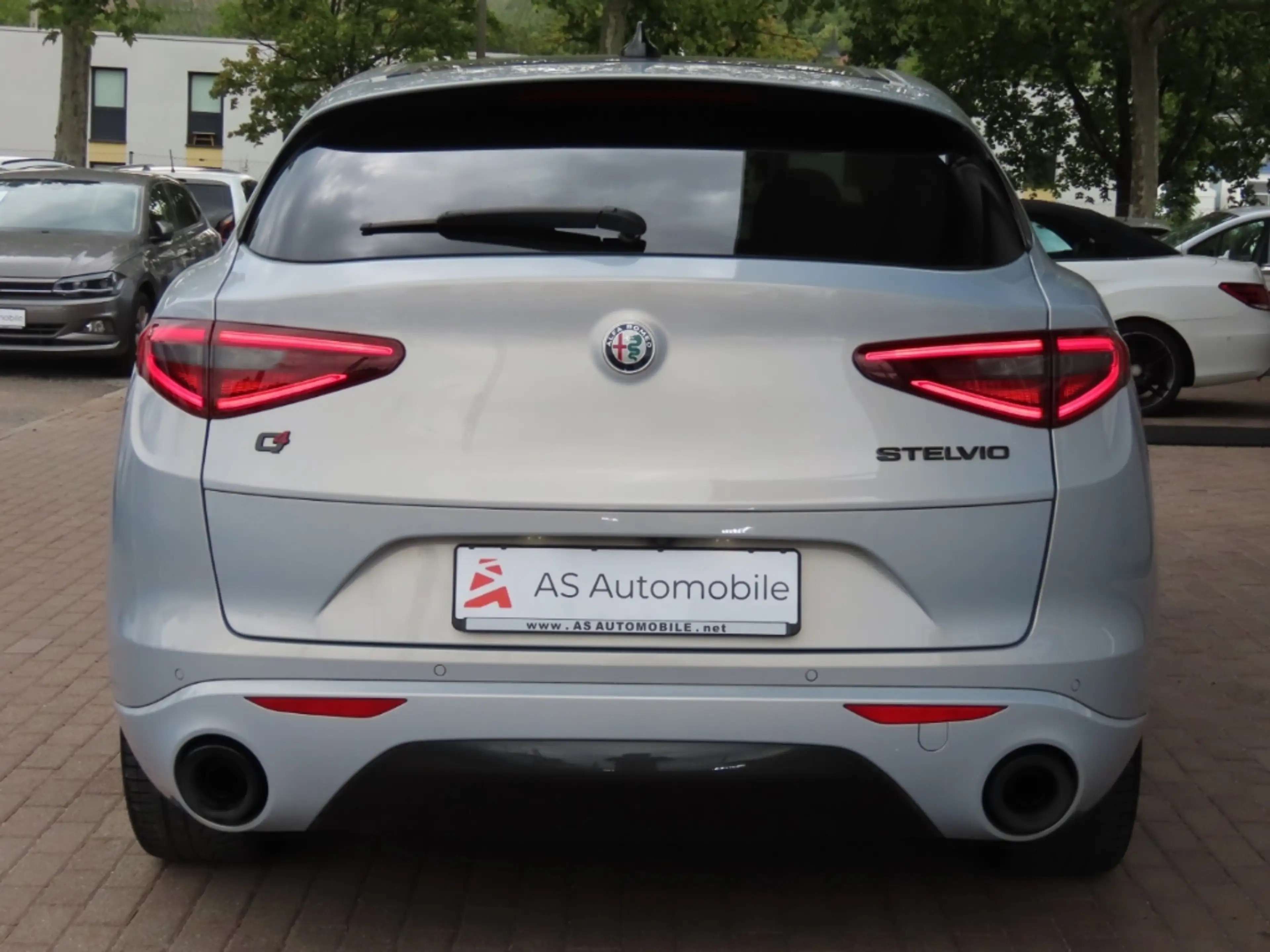 Alfa Romeo Stelvio Veloce Q4 — photo 5