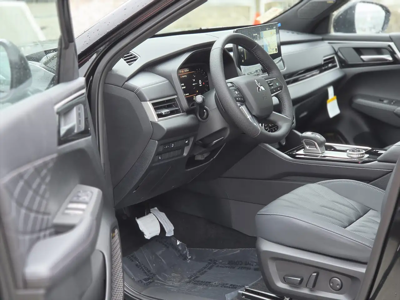 Mitsubishi Outlander снимка Mitsubishi Outlander