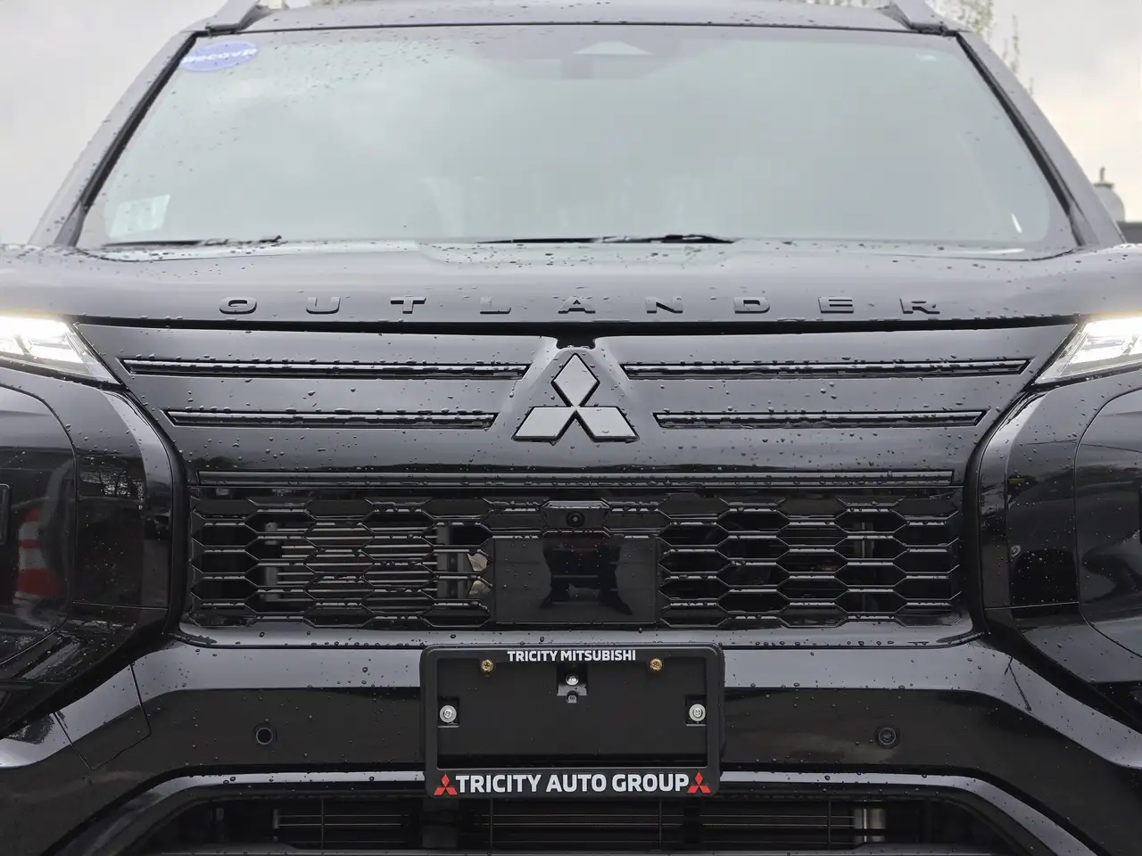 Mitsubishi Outlander снимка Mitsubishi Outlander