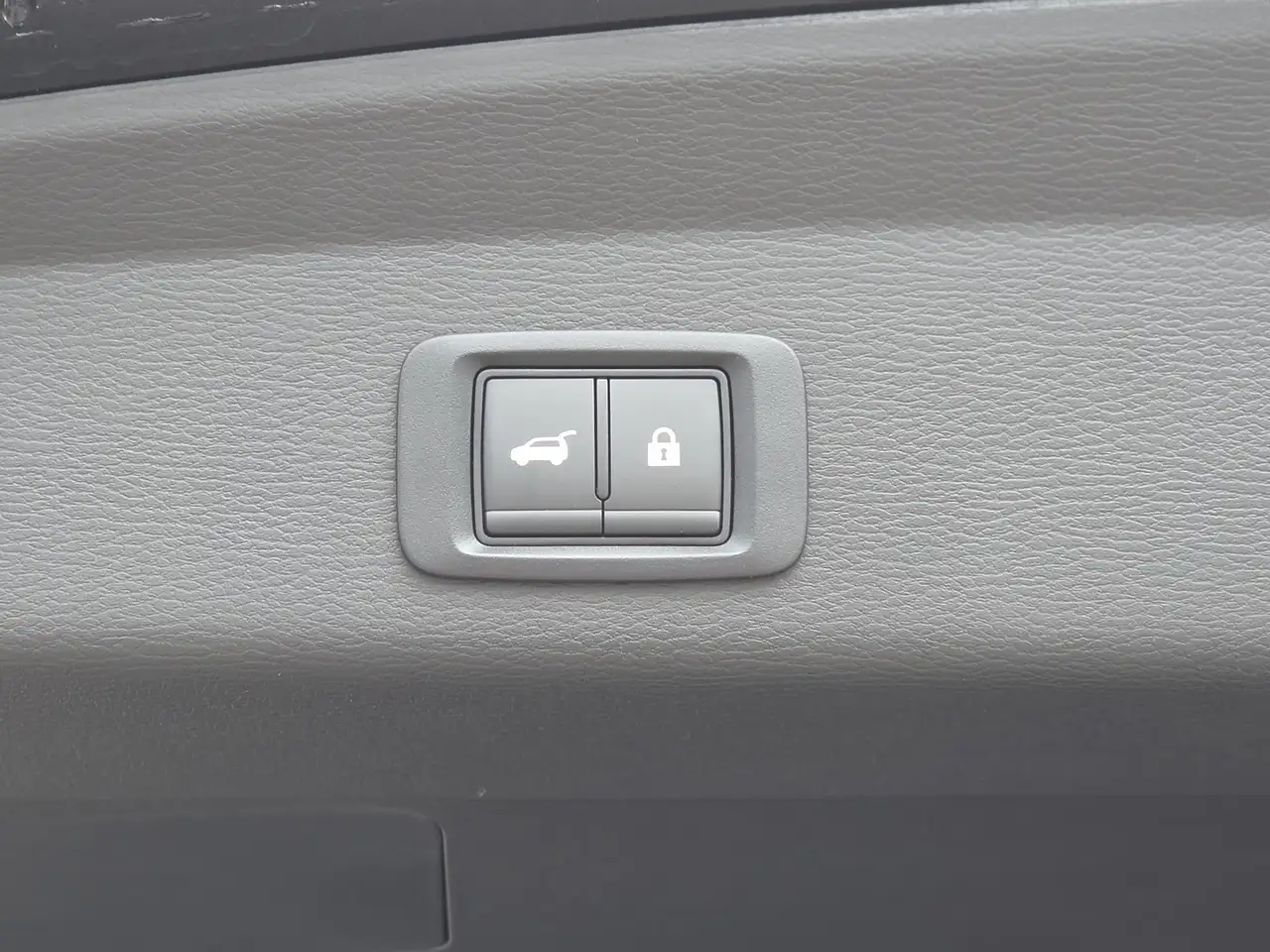 Mitsubishi Outlander снимка Mitsubishi Outlander