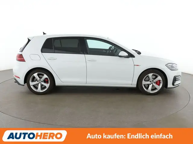 Volkswagen Golf view 7