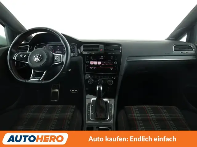 Volkswagen Golf view 12