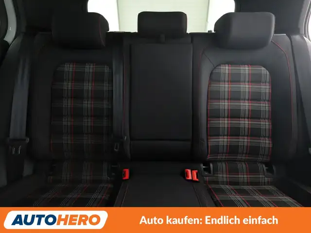 Volkswagen Golf view 15