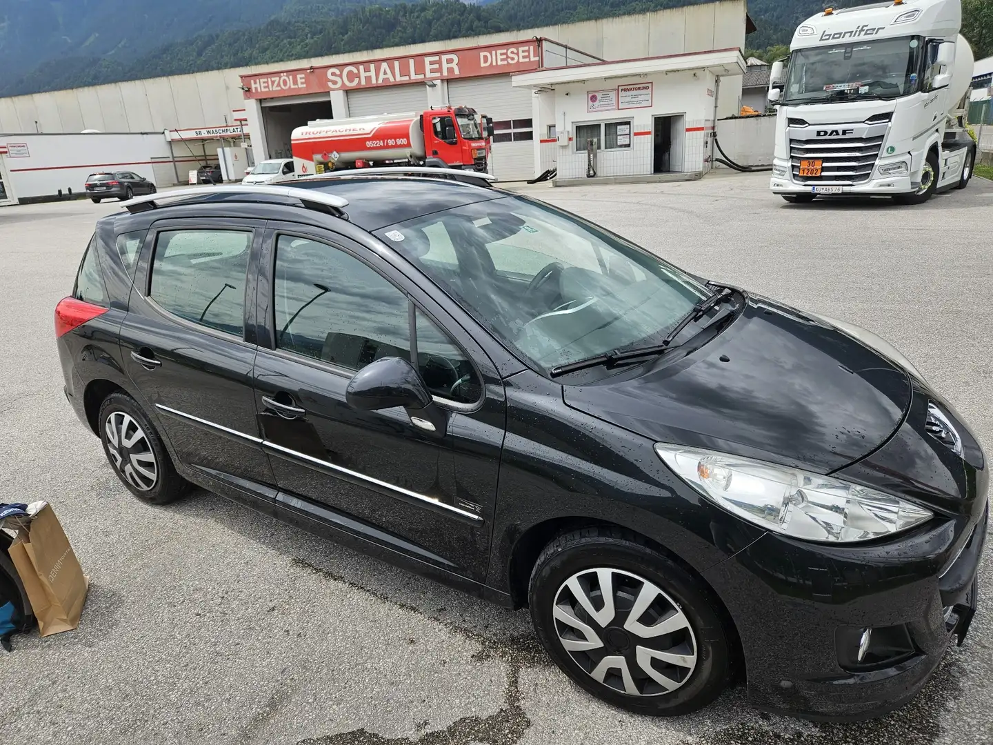 Peugeot 207 SW 1,4 VTi 100 Professional Line - 1