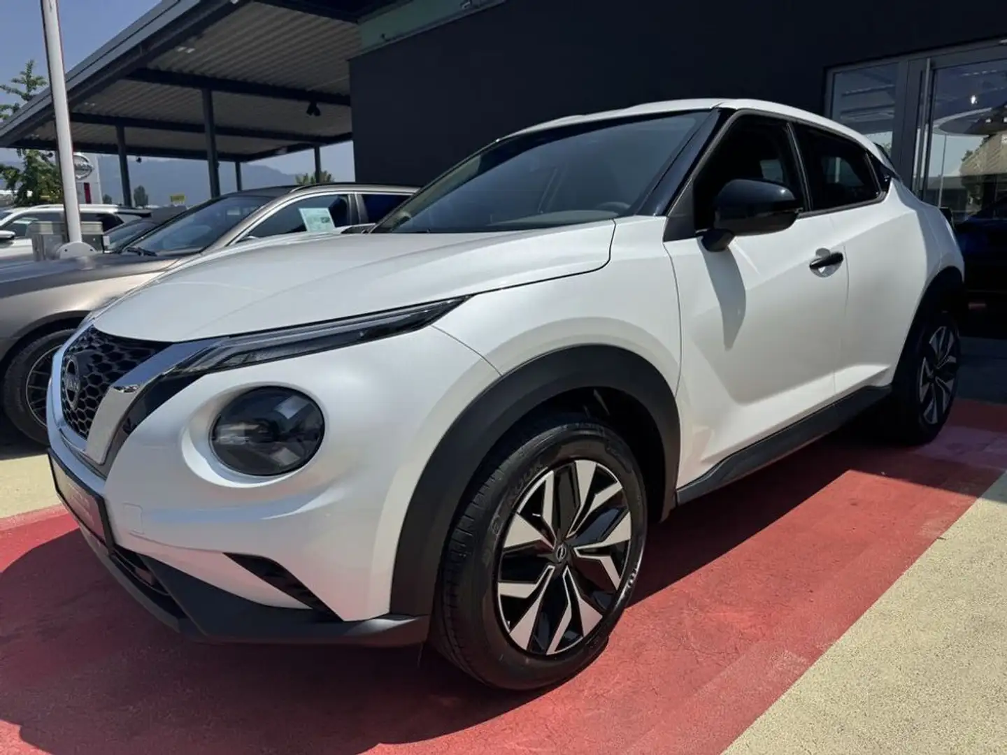 Nissan Juke 1,0 DIG-T Acenta+ TZ!  LED! Winterpaket! Weiß - 1