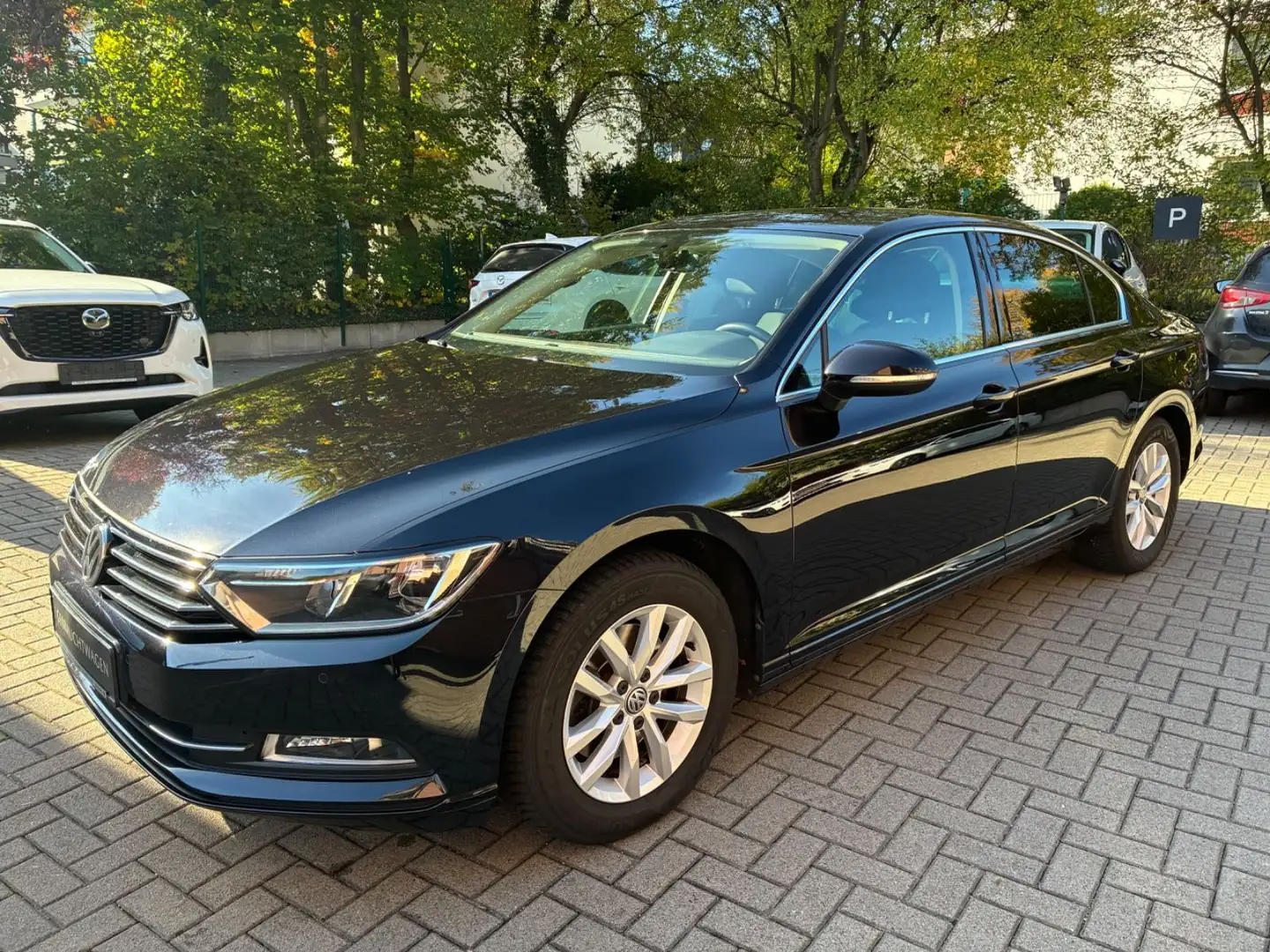Volkswagen Passat Lim. Comfortline BMT/Start-Stopp Zwart - 1
