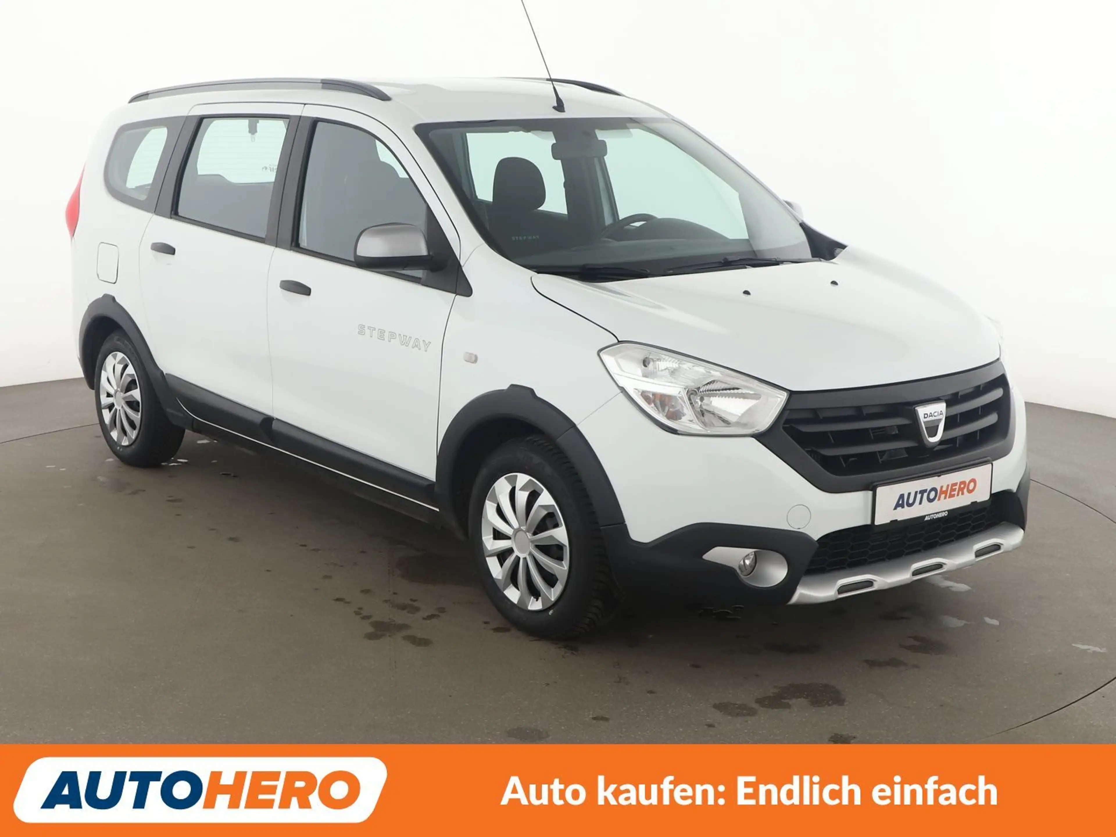 Dacia Lodgy 1.2 TCe Stepway *NAVI*PDC*SHZ*TEMPO*KLIMA* — photo 8