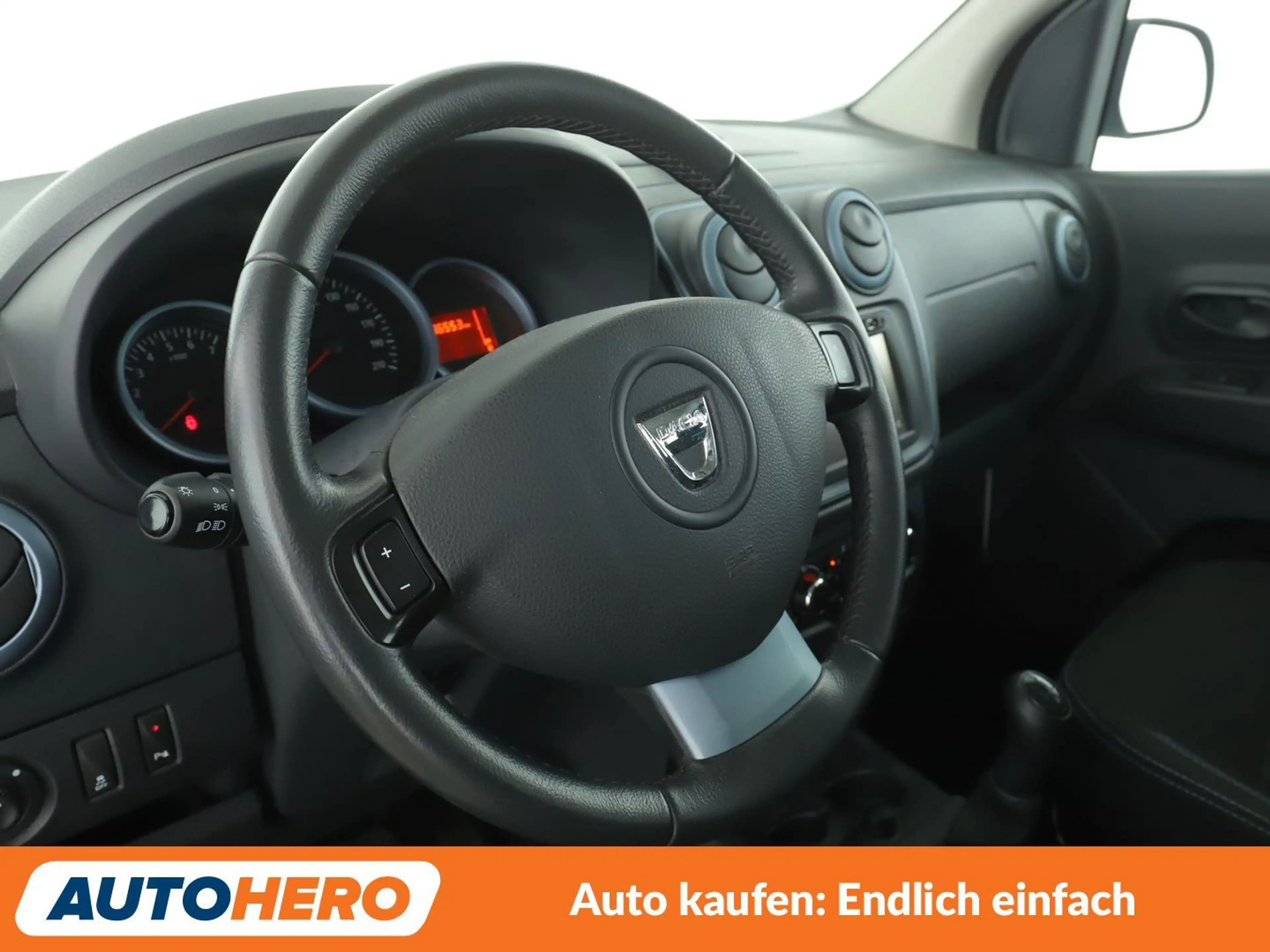 Dacia Lodgy 1.2 TCe Stepway *NAVI*PDC*SHZ*TEMPO*KLIMA* — photo 11