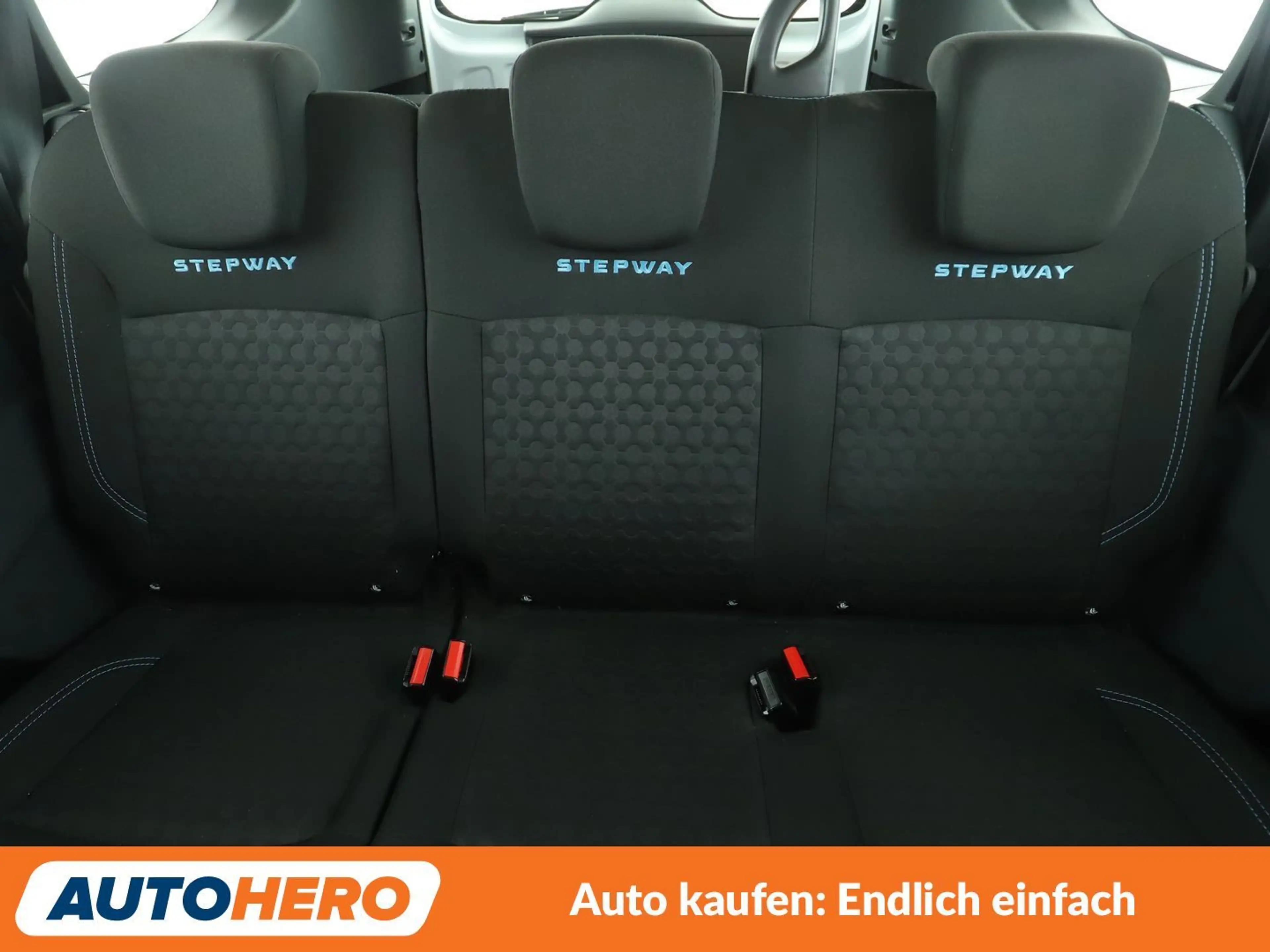 Dacia Lodgy 1.2 TCe Stepway *NAVI*PDC*SHZ*TEMPO*KLIMA* — photo 15
