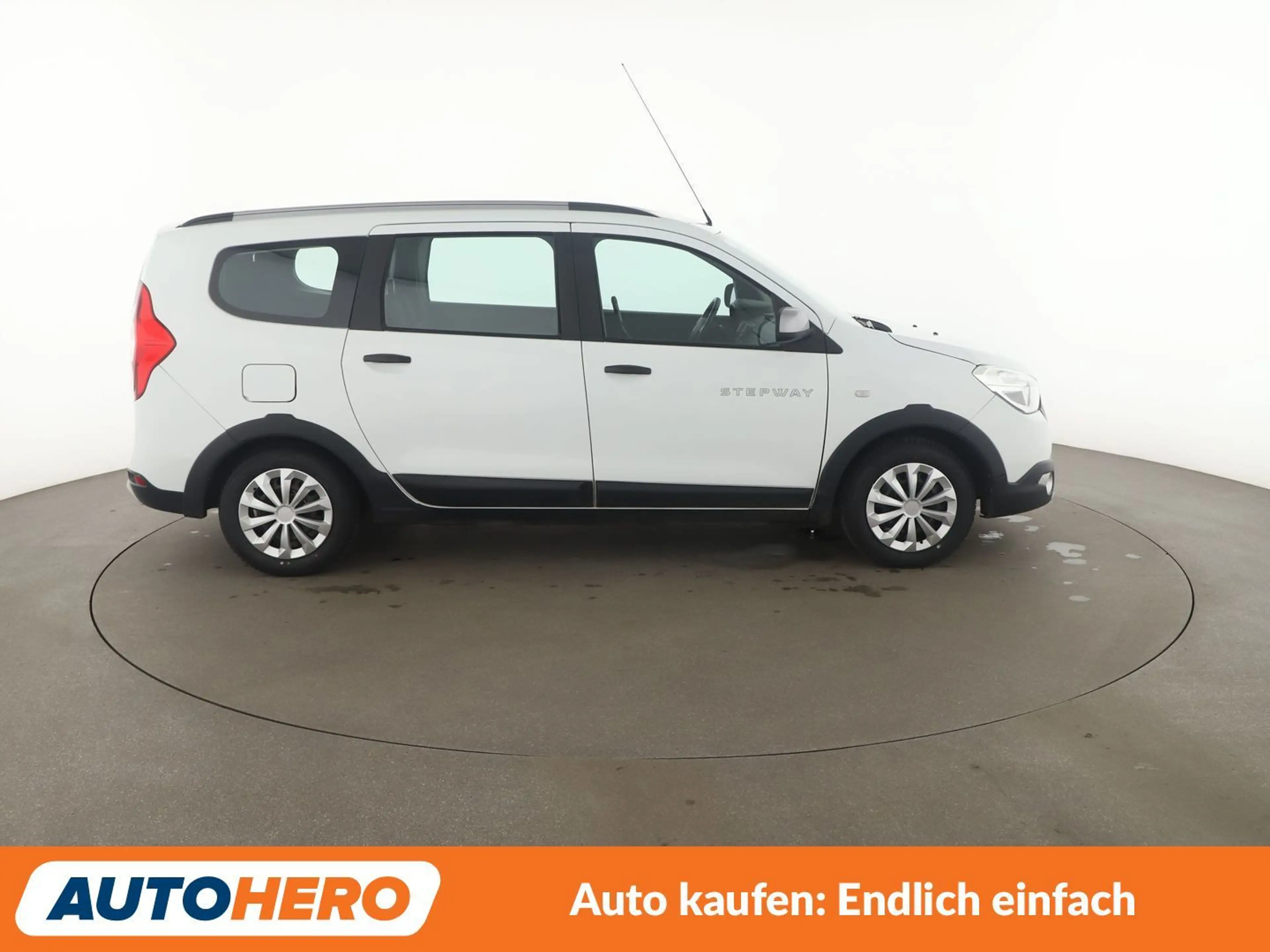 Dacia Lodgy 1.2 TCe Stepway *NAVI*PDC*SHZ*TEMPO*KLIMA* — photo 7