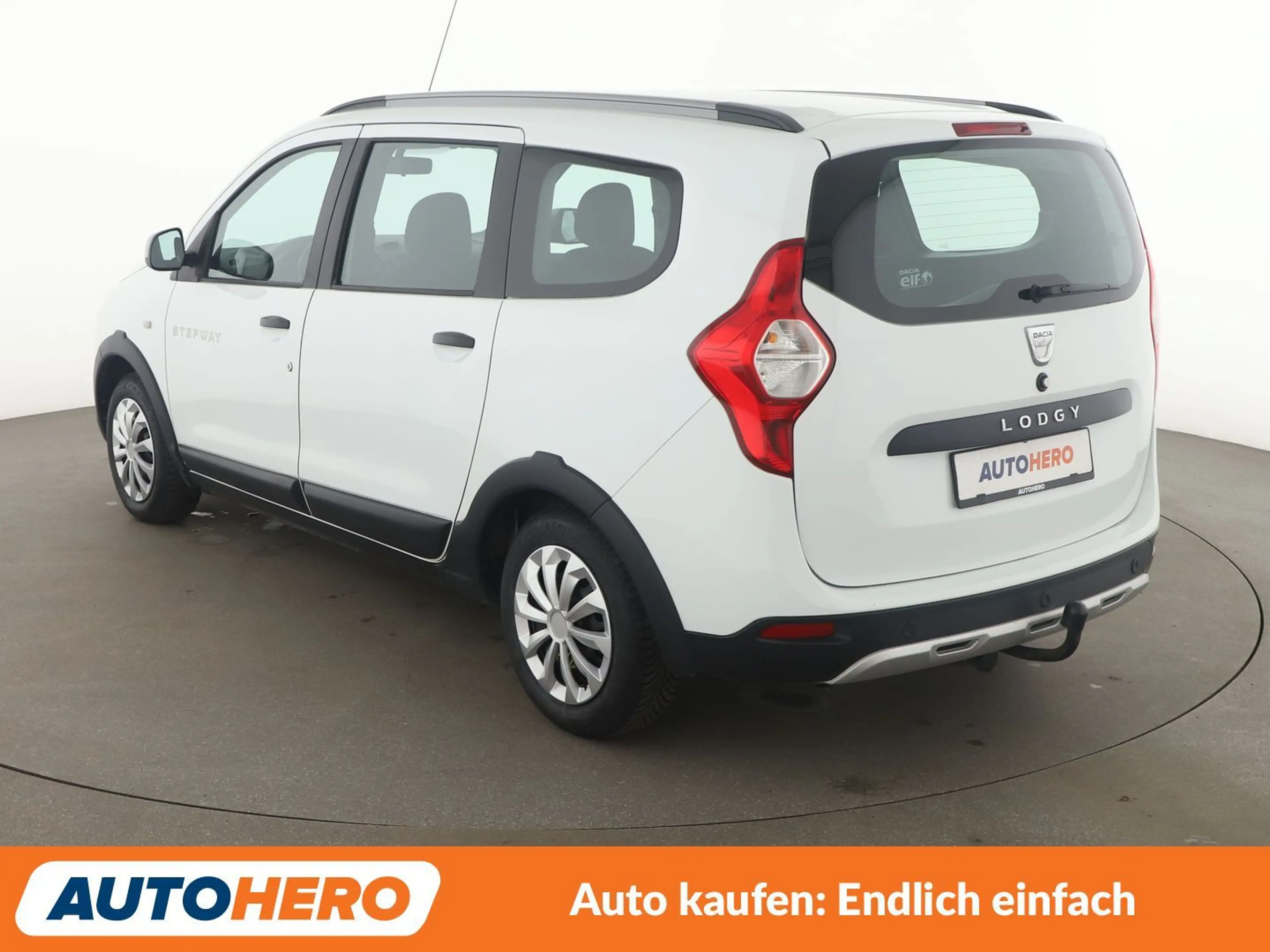 Dacia Lodgy 1.2 TCe Stepway *NAVI*PDC*SHZ*TEMPO*KLIMA* — photo 4