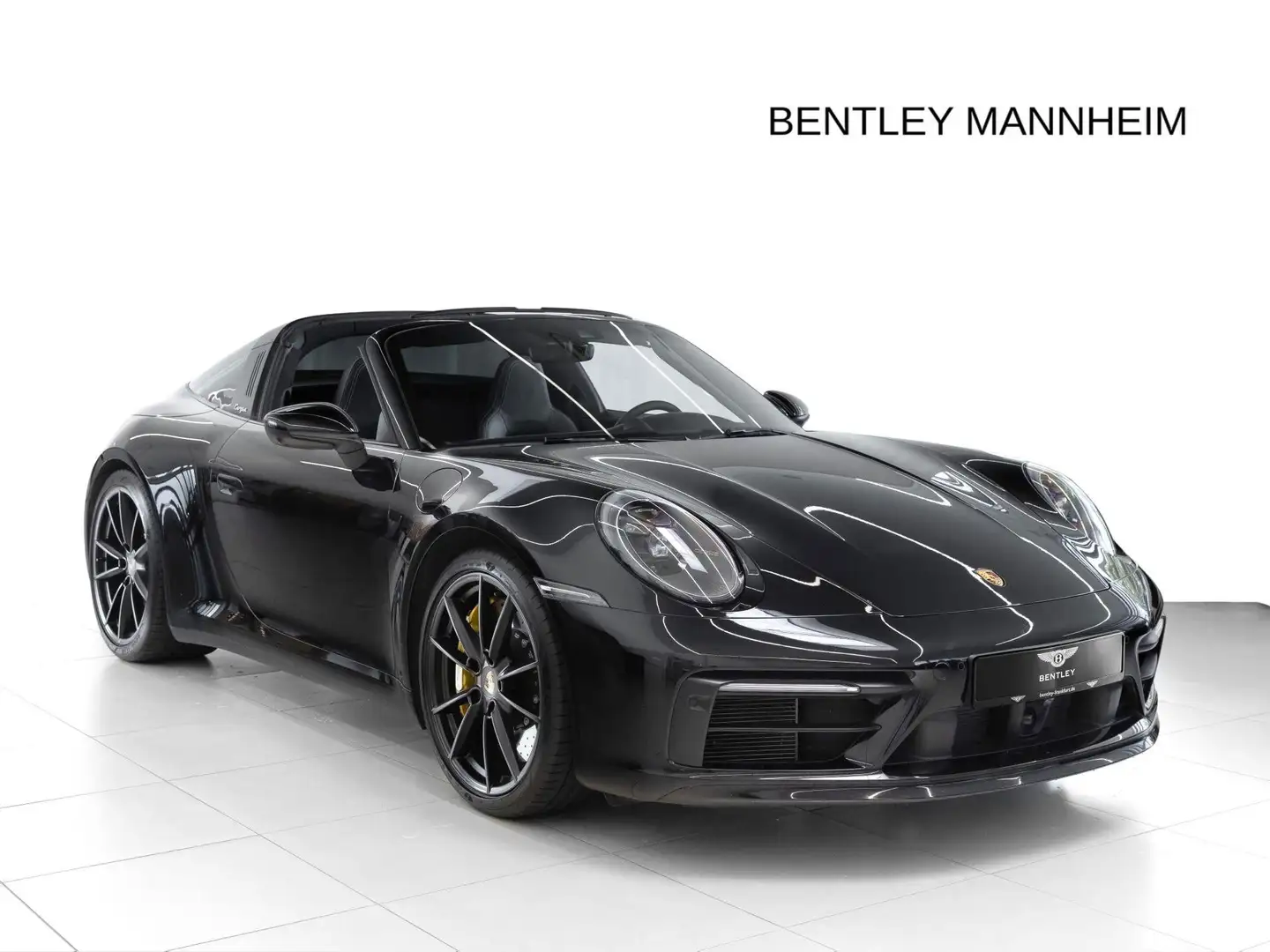 Porsche 992 911 Targa 4S Zwart - 1