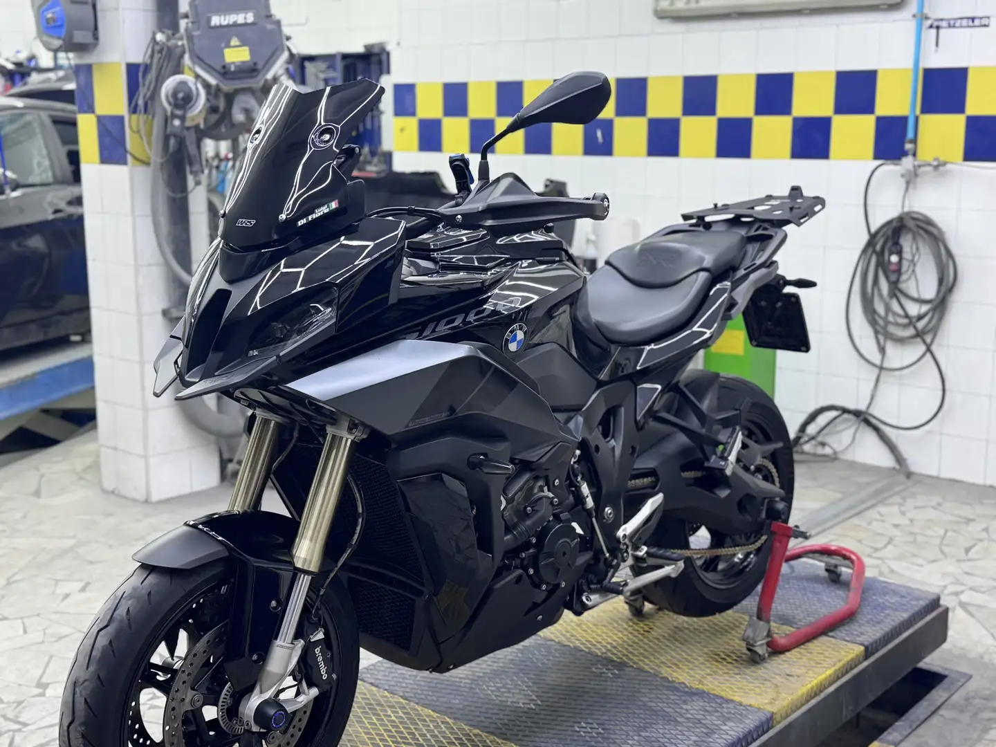 BMW S 1000 XR triple black Noir - 1