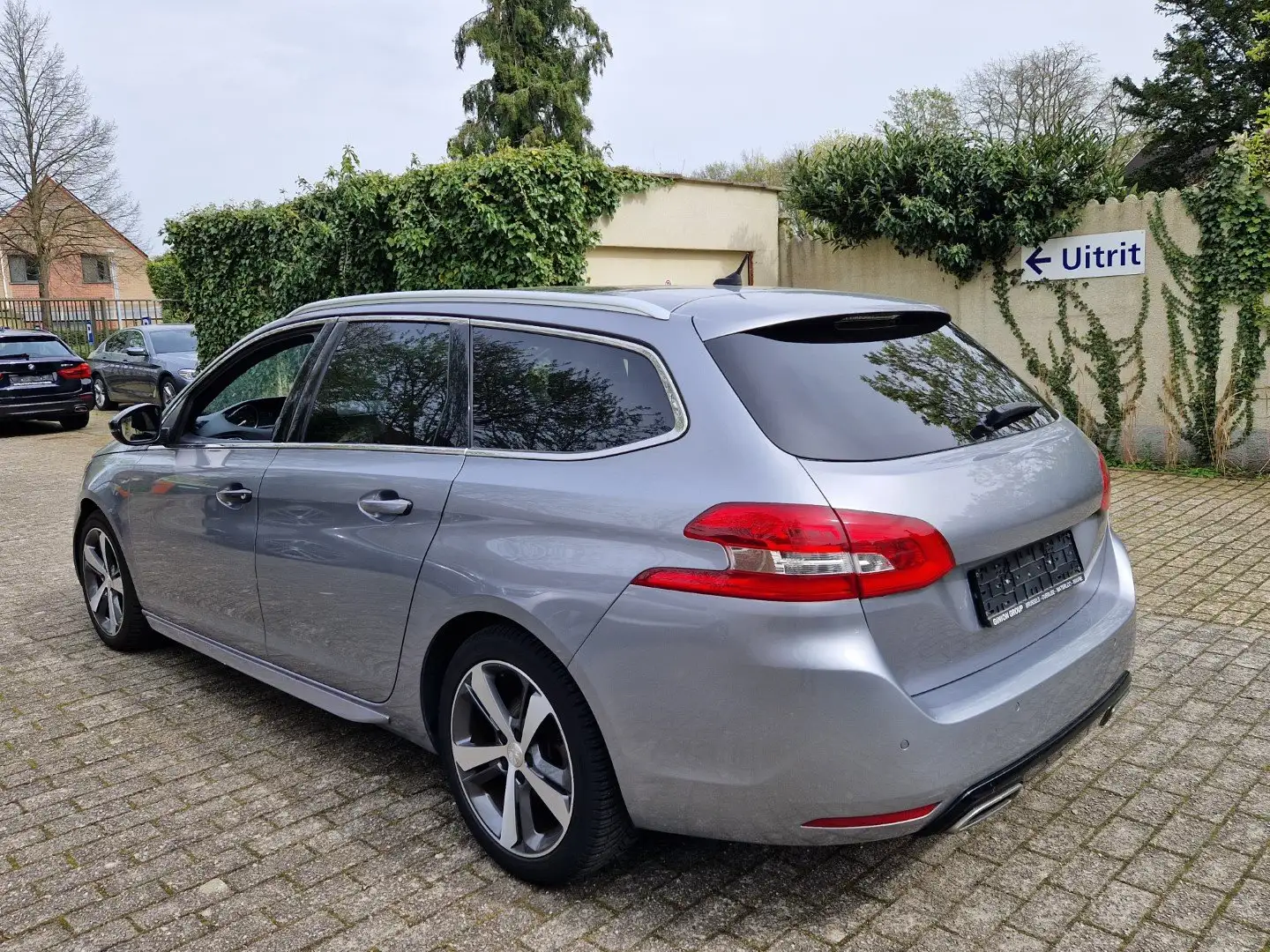 Peugeot 308 1.6HDi GT Line / Pano Dak / Massagezetels / Camera Grijs - 2