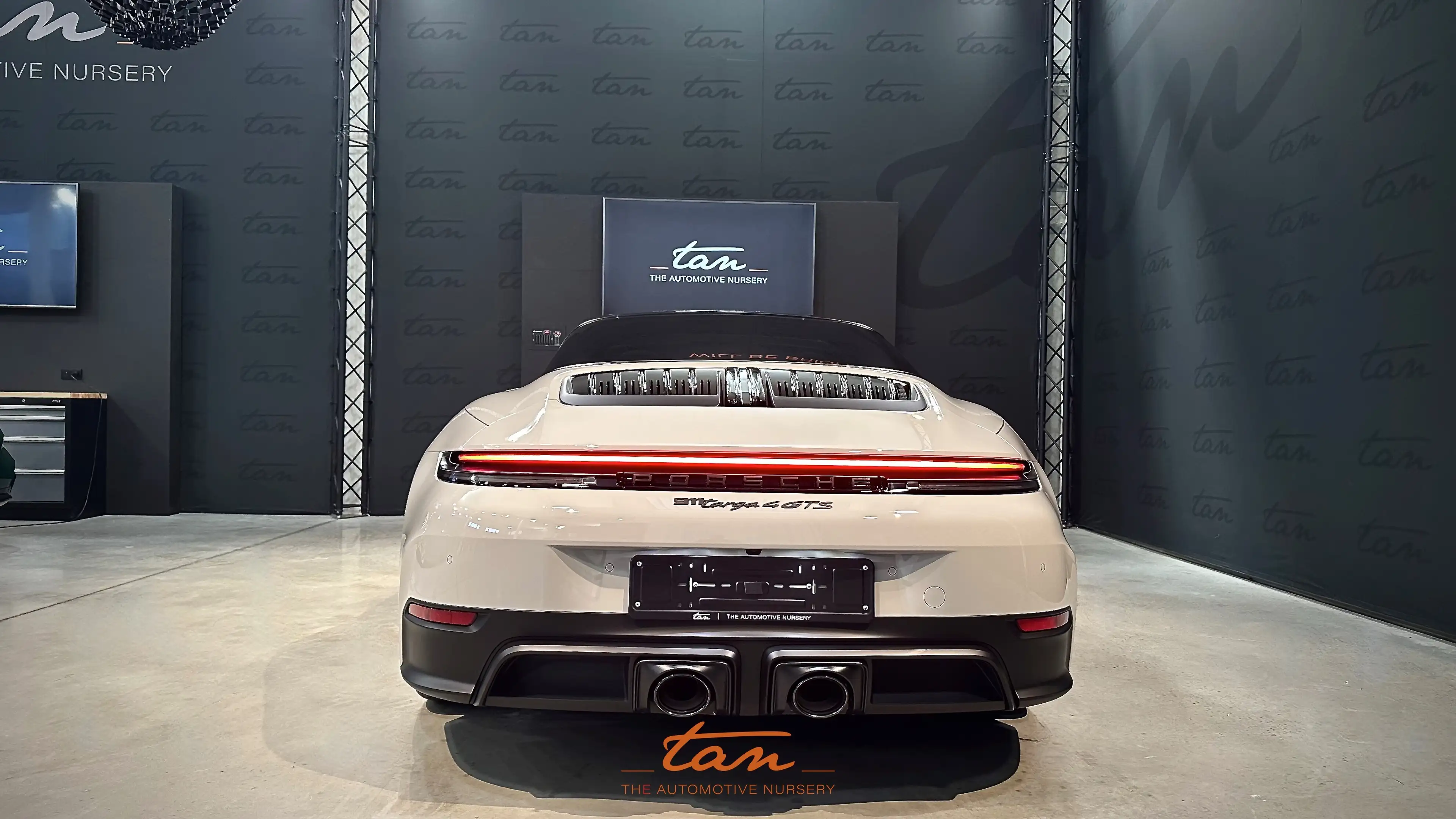 Porsche Targa 992.2 4 GTS Facelift - New Car - Discount -8.1% — photo 6