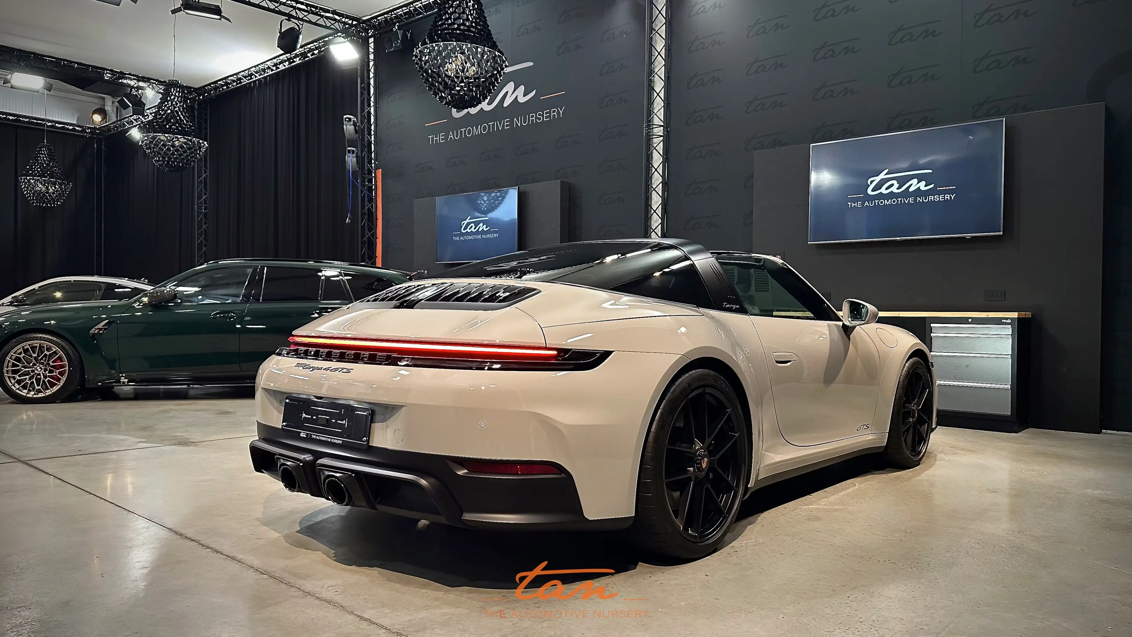 Porsche Targa 992.2 4 GTS Facelift - New Car - Discount -8.1% — photo 7