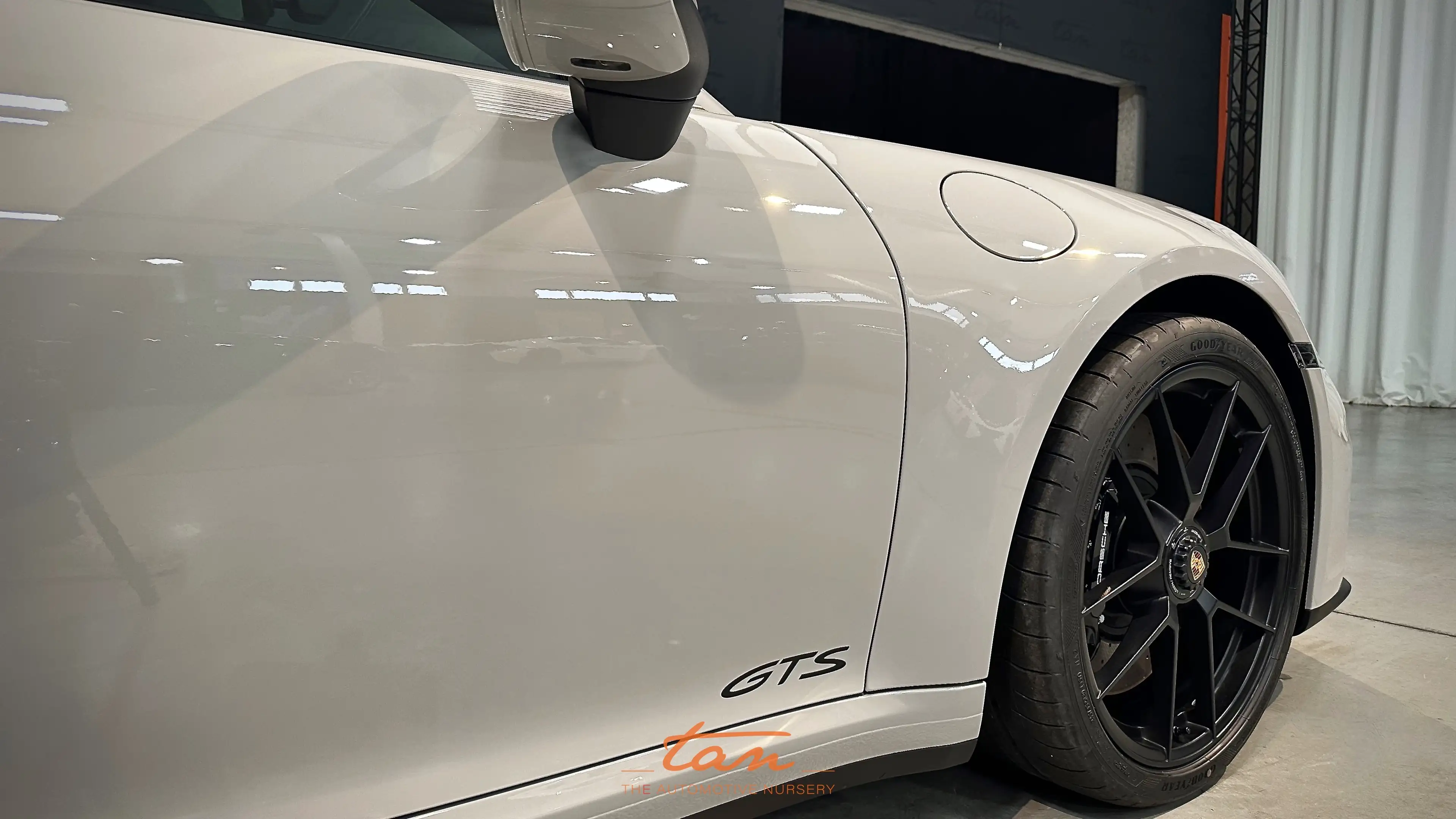 Porsche Targa 992.2 4 GTS Facelift - New Car - Discount -8.1% — photo 8