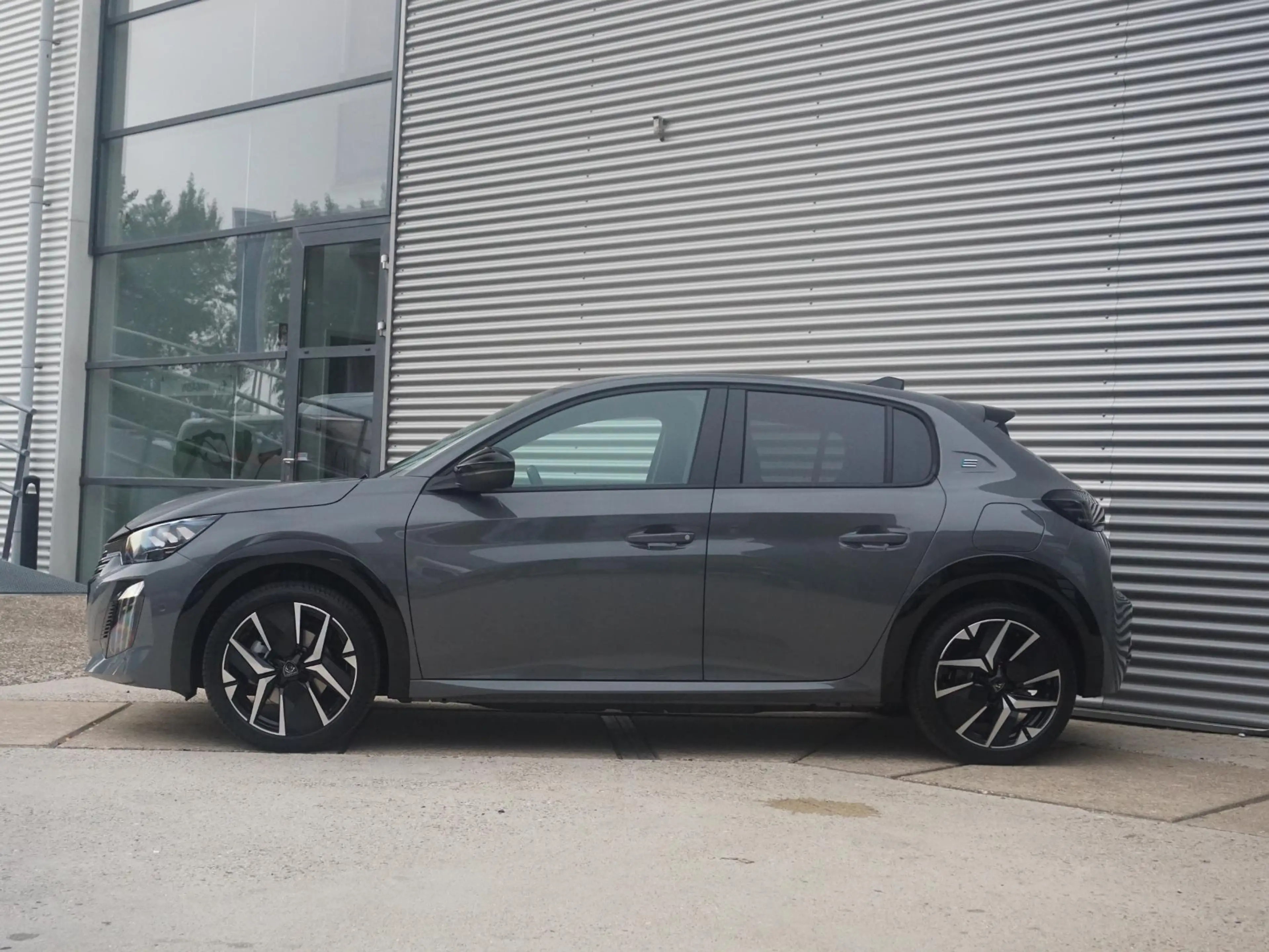 Peugeot e-208 EV GT 51 kWh Warmtepomp — photo 5