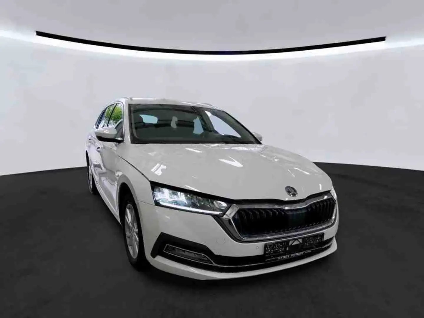 Skoda Octavia Combi 2.0 STYLE AHK ACC NAVICOLUMBUS Weiß - 2