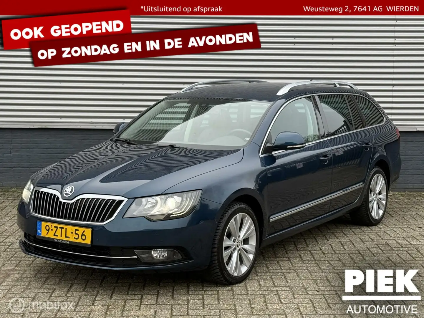 Skoda Superb Combi 1.8 TSI Elegance Business AUTOMAAT Blauw - 1