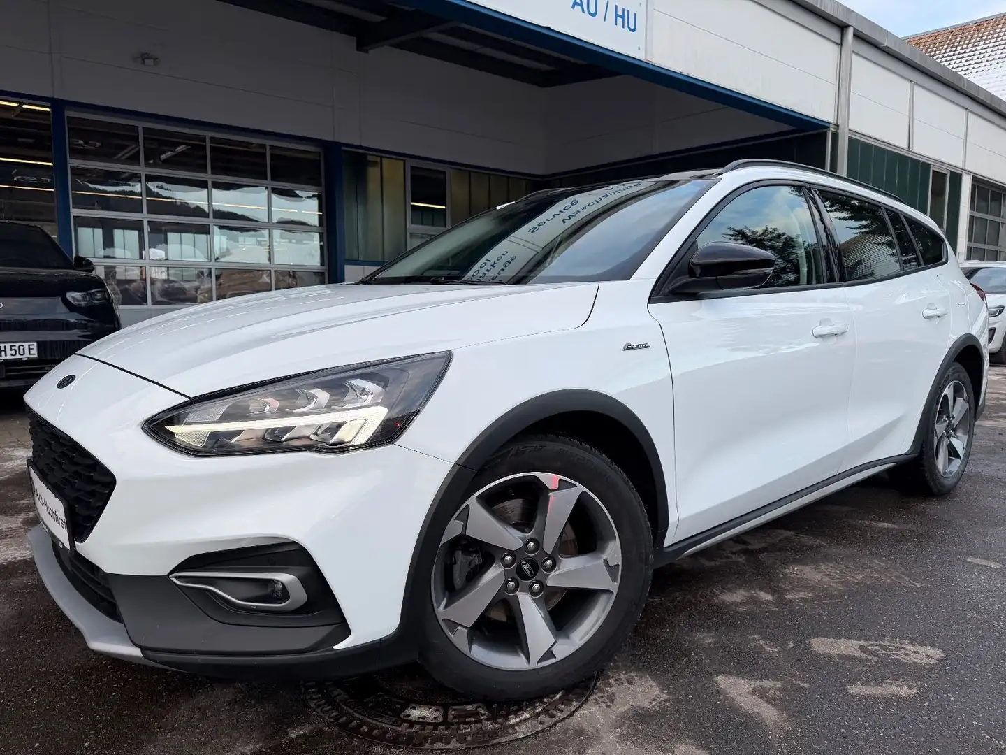 Ford Focus Turnier Active 1.5EcoBoost 110KW Navi/LED Blanc - 1