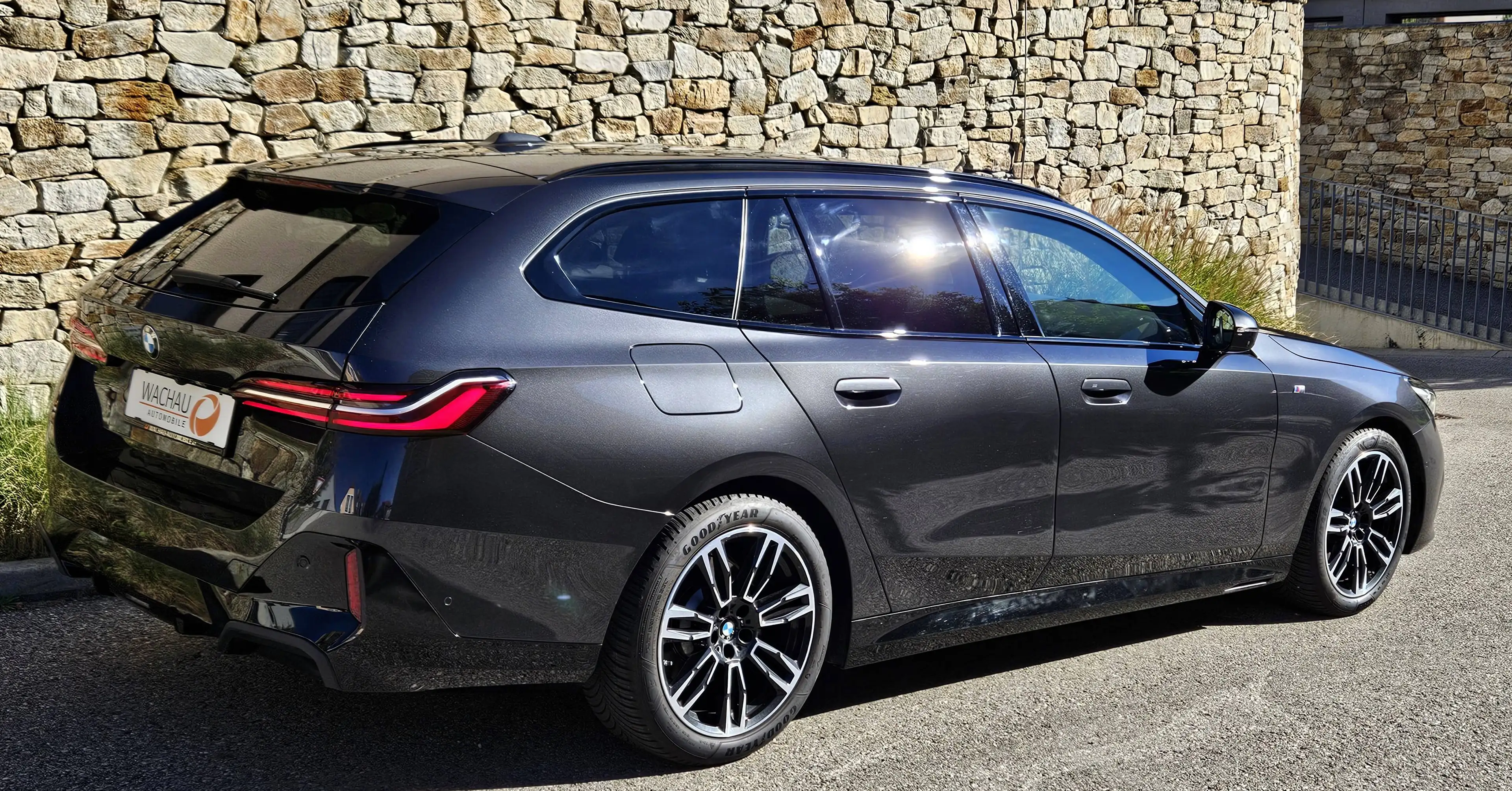 BMW 520 d Touring G61 MHEV Aut.*M-Paket*Memory*Harman Kardon* — photo 8