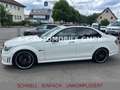 Mercedes-Benz C 63 AMG *LIM*KAMERA*LEDER*WIPPEN*TEMPO*PDC*NAVI Weiß - thumbnail 6