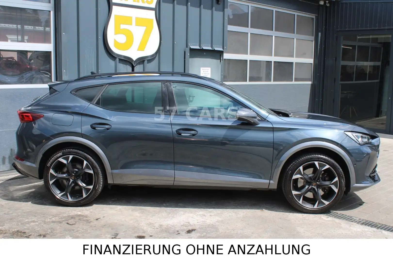 CUPRA Formentor VZ e-Hybrid Navi+R-Cam+LED+DCC+ACC+VC Gris - 2