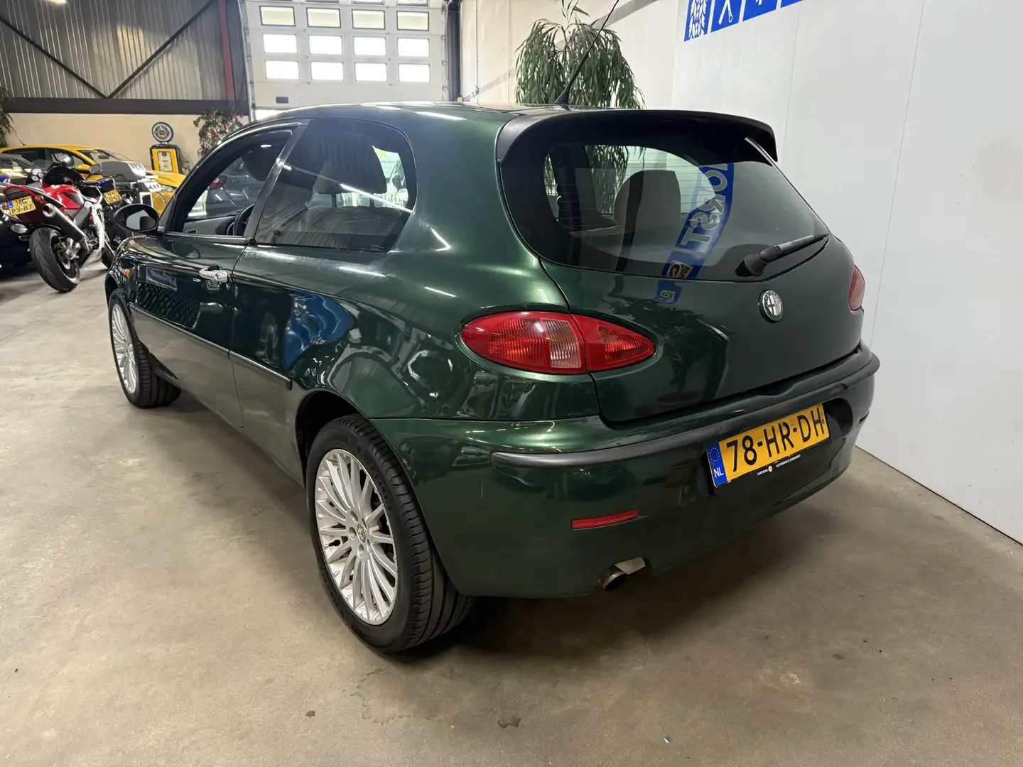 Alfa Romeo 147 1.6 T.Spark Progression Verde - 2