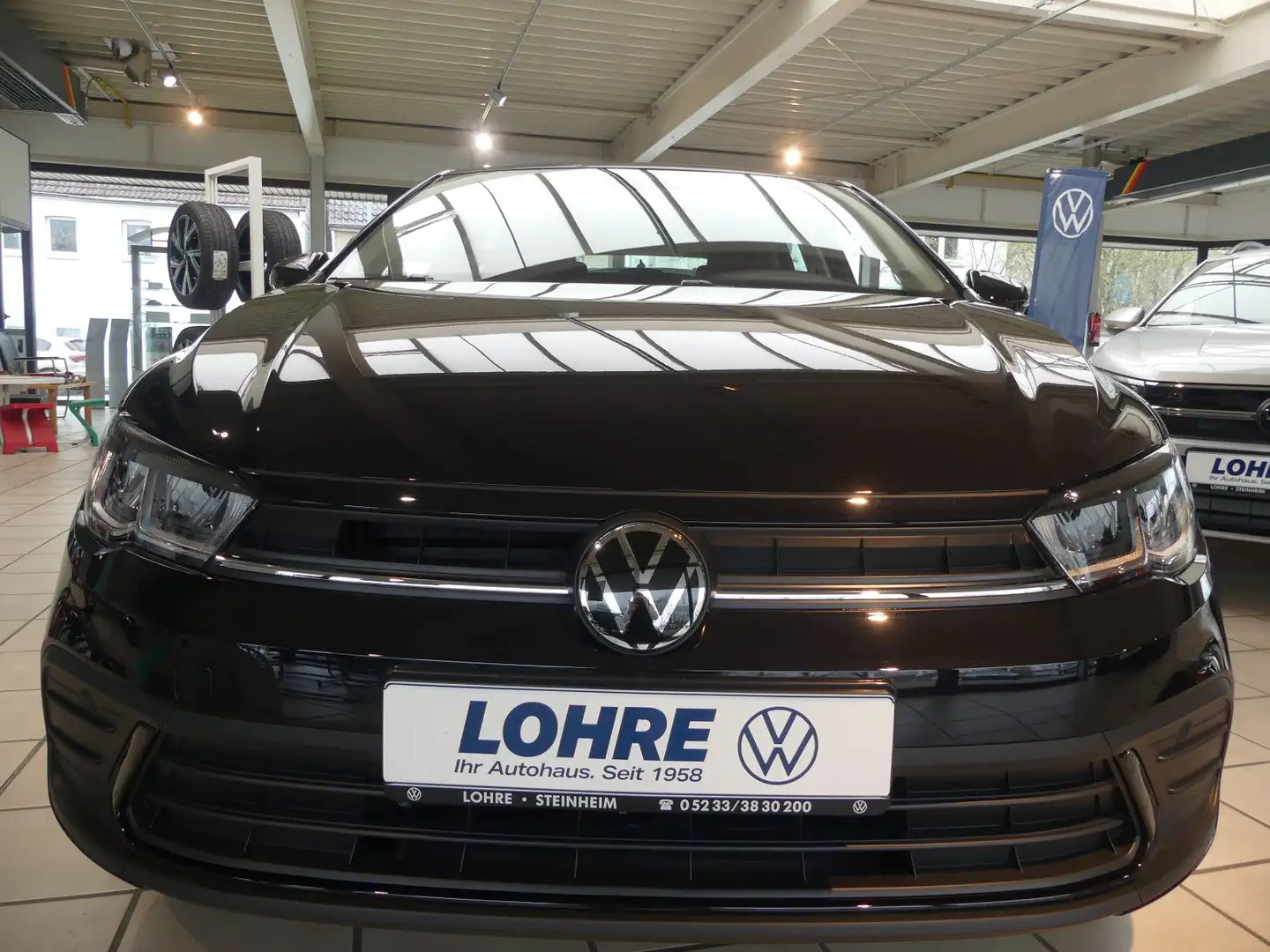 Volkswagen Polo 1.0 MPI Limited *4Jahre Garantie* Zwart - 2
