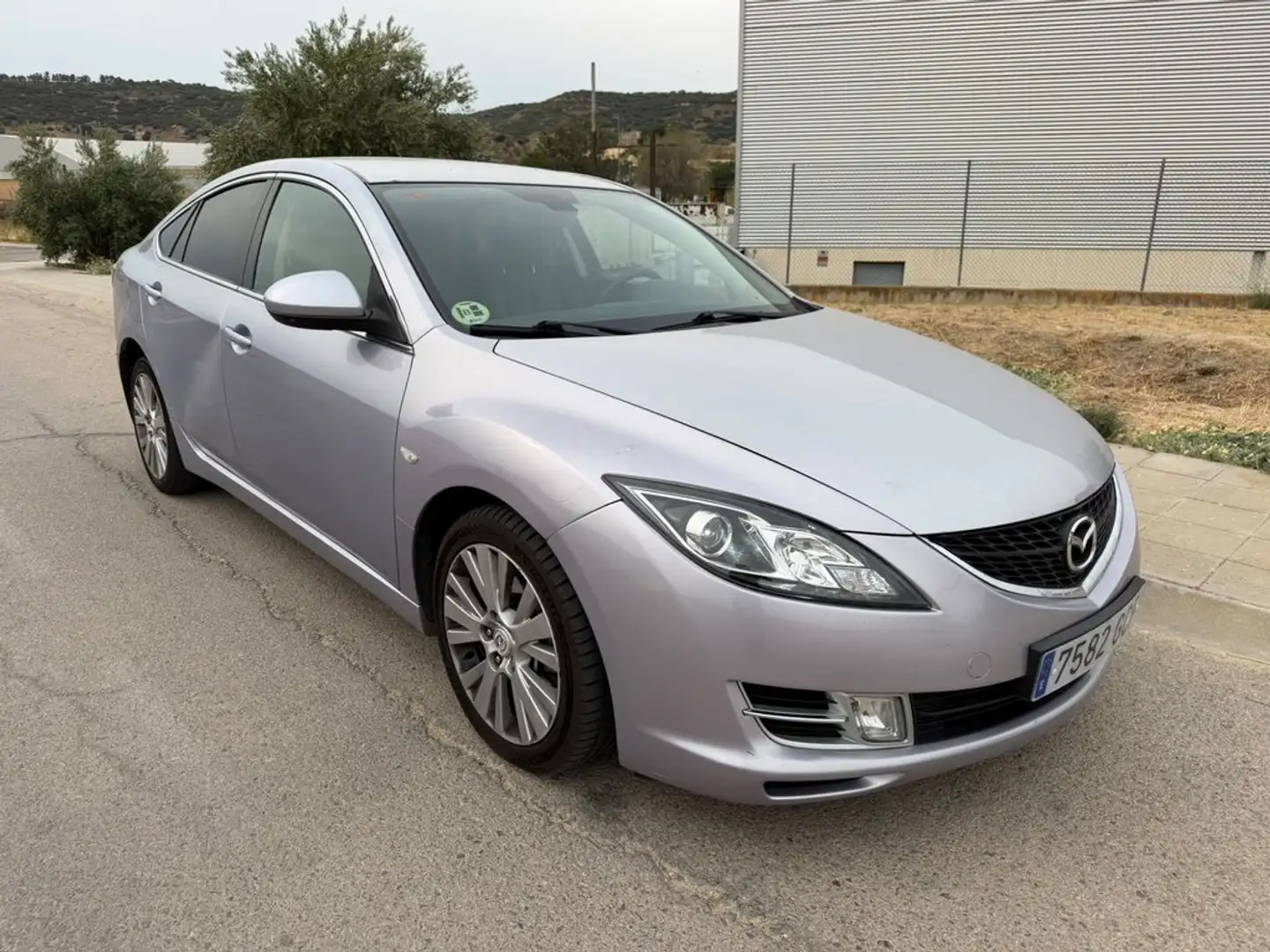 Mazda 6 2.0CRTD Active Gris - 1