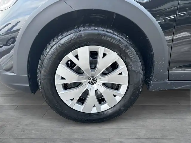 Volkswagen Taigo view 8