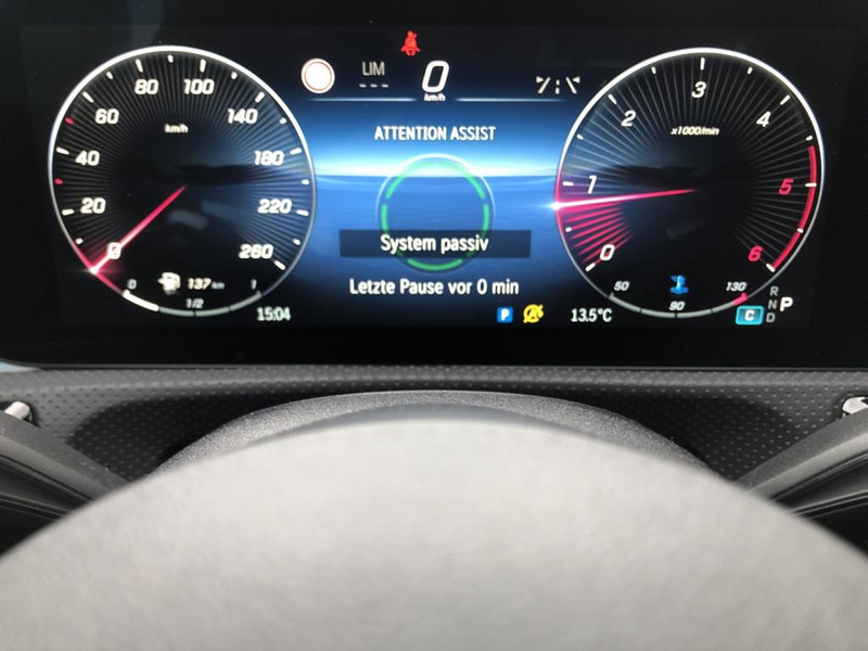 Mercedes-Benz CLA 200 d Coupe AMG+ILS+MBUX+MBeam+Night+Pano — photo 11