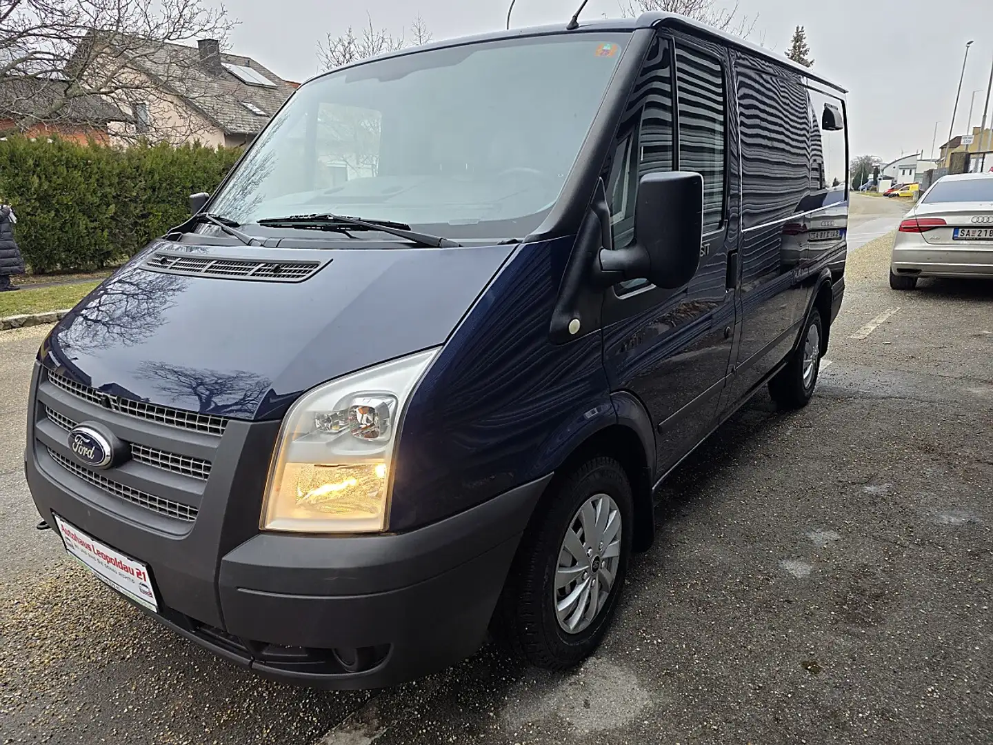 Ford Transit Transit Kasten FT 250 K Blau - 2
